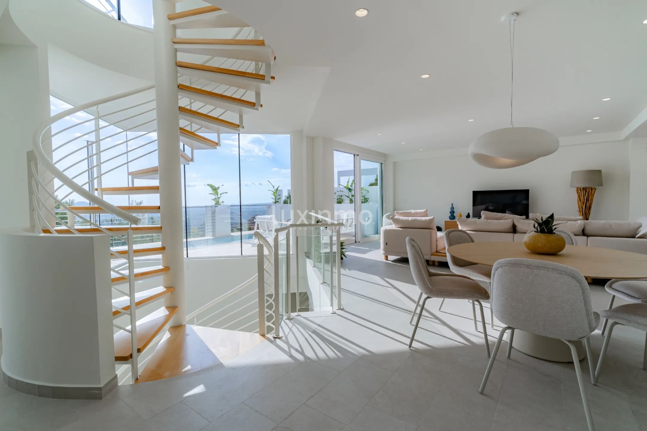 Современный отдельный дом с потрясающим видом в Сьерра-Альтеа — photo 30