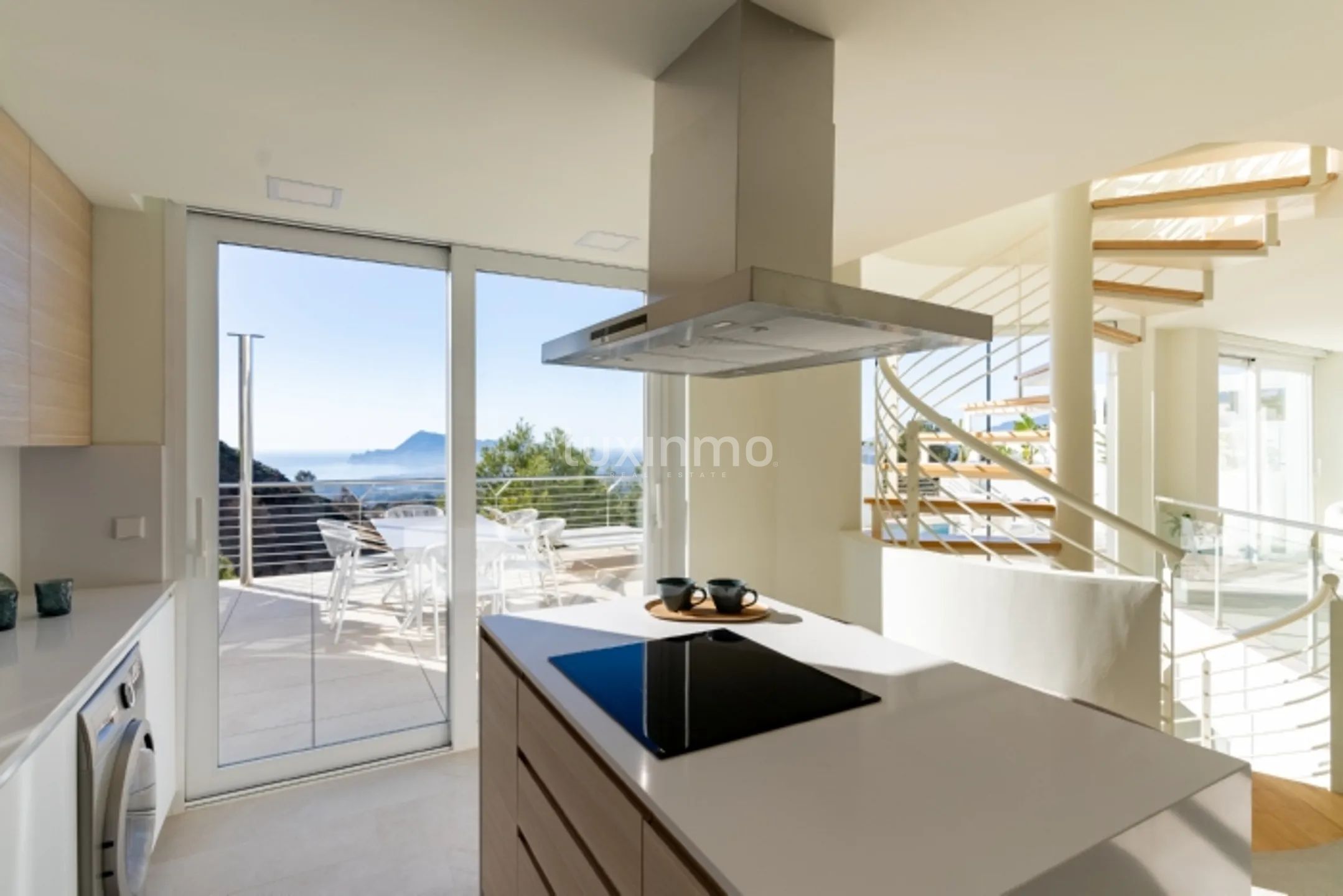 Современный отдельный дом с потрясающим видом в Сьерра-Альтеа — photo 45