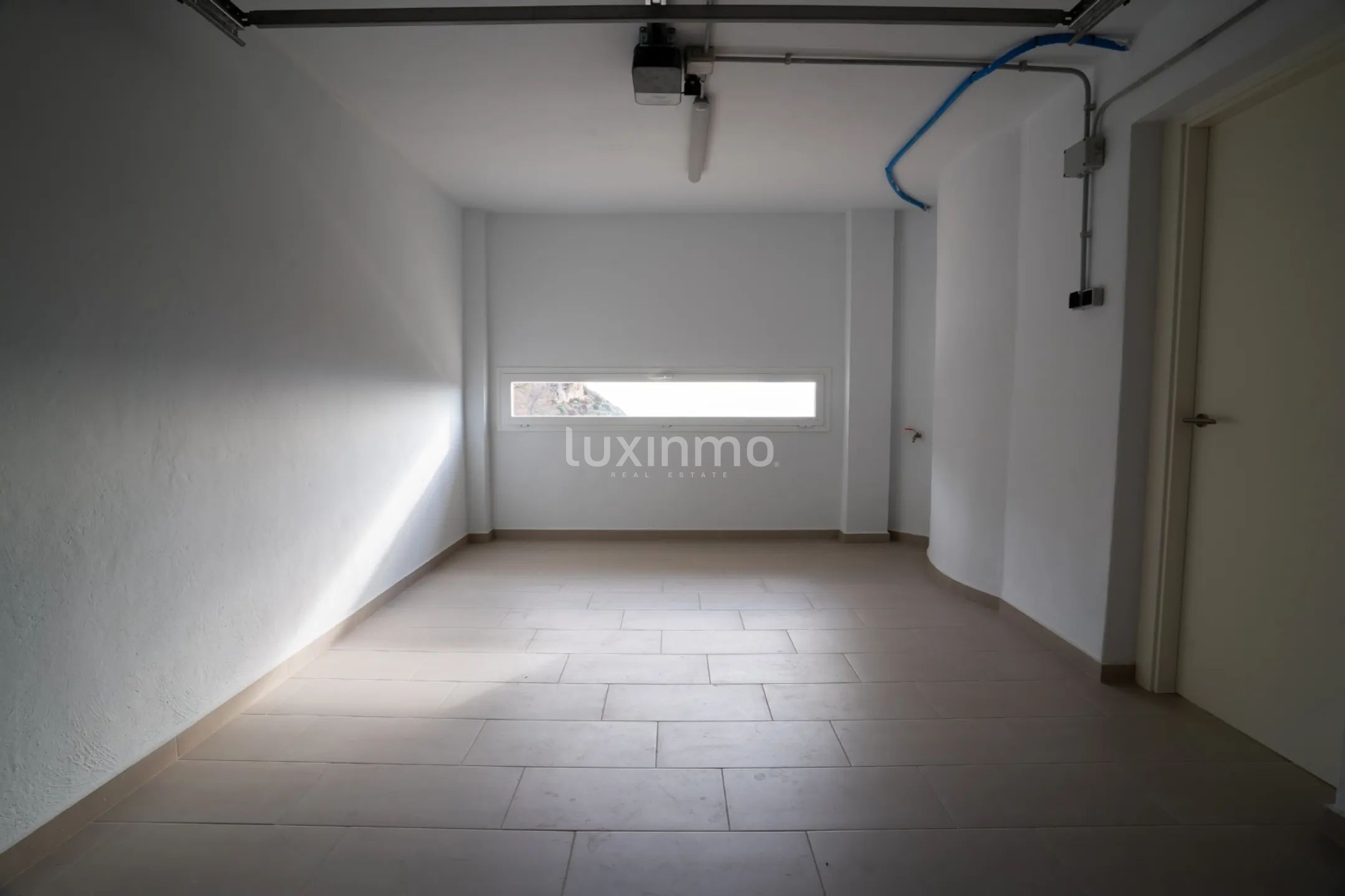 Современный отдельный дом с потрясающим видом в Сьерра-Альтеа — photo 9