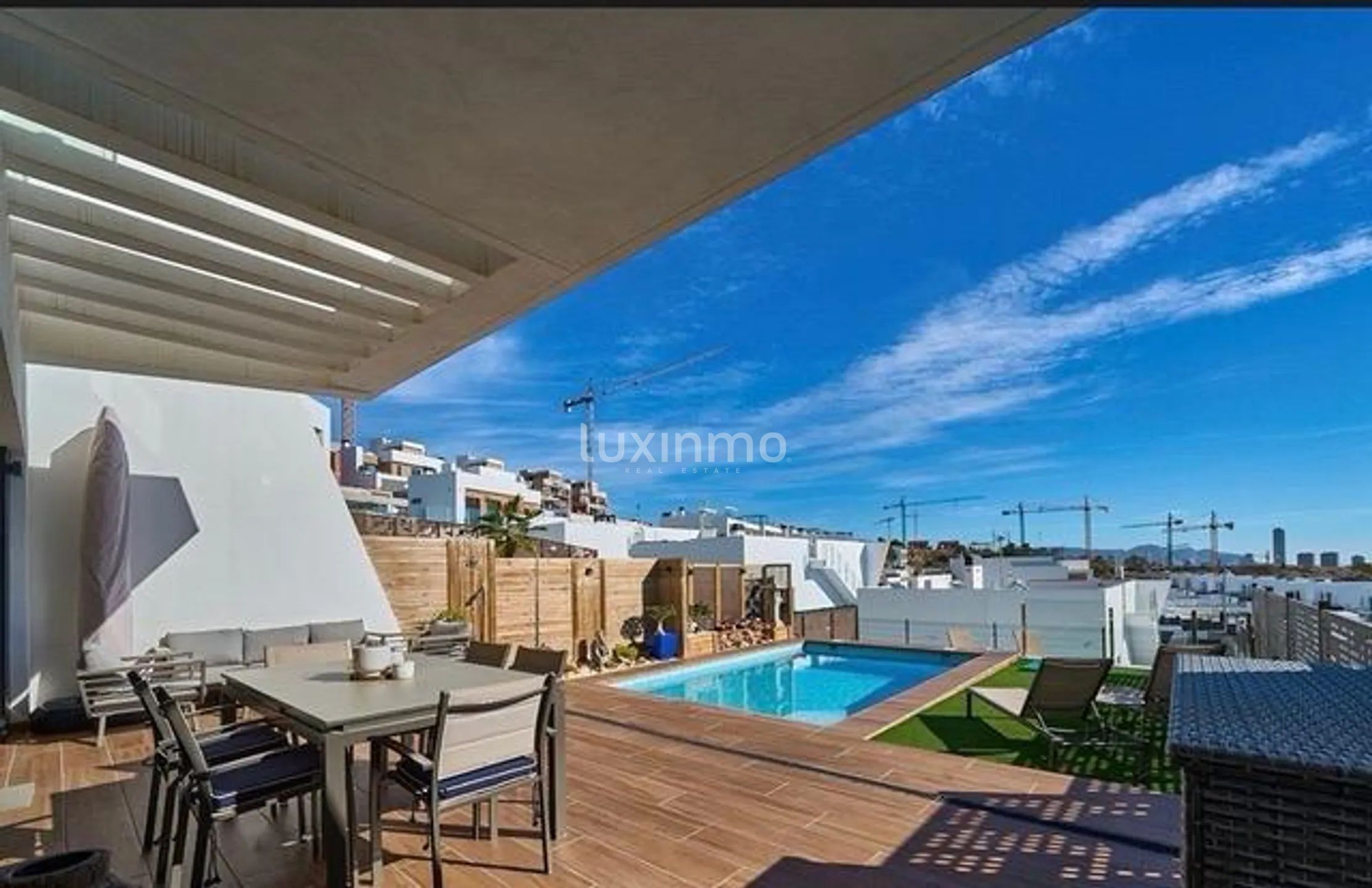 Fantastiskt modernt radhus med privat pool i Finestrat — photo 4