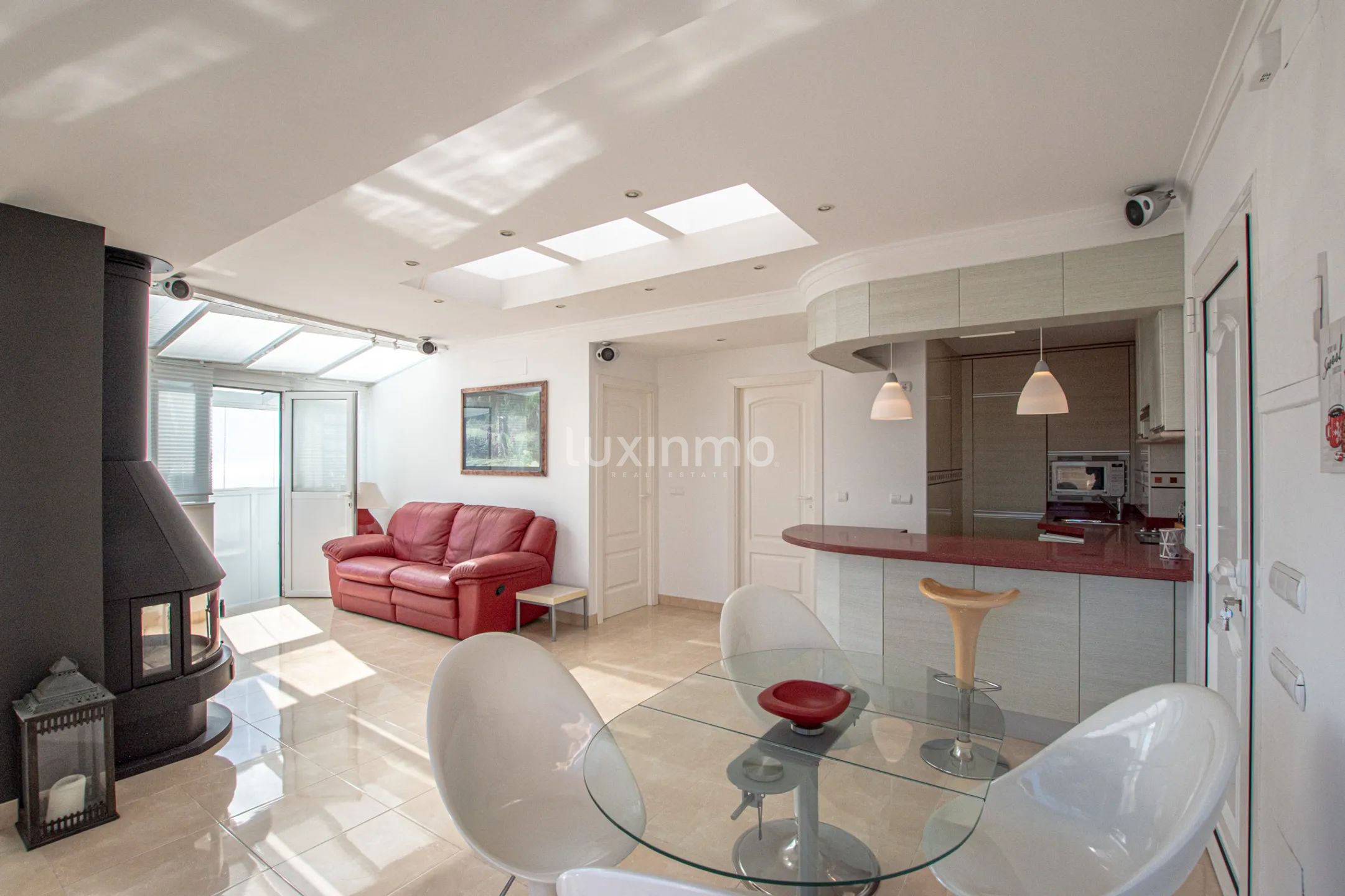 Stunning 3 bedroom penthouse with open sea views for sale in Calpe — photo 16
