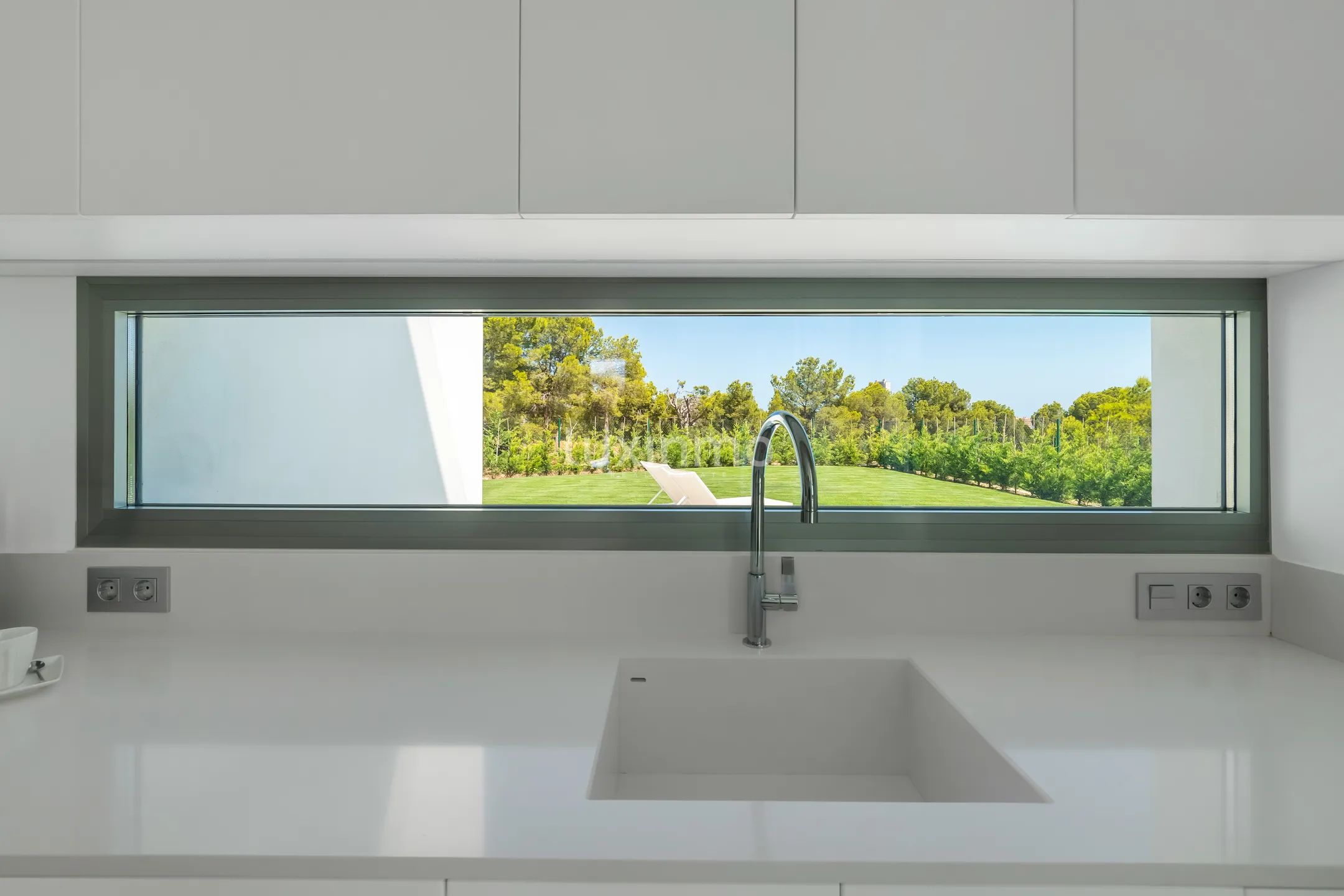 Houses For Sale Urb. Sierra Cortina — photo 11