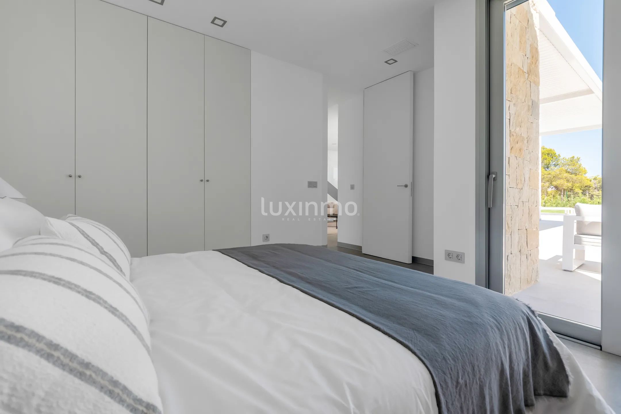 Houses For Sale Urb. Sierra Cortina — photo 14