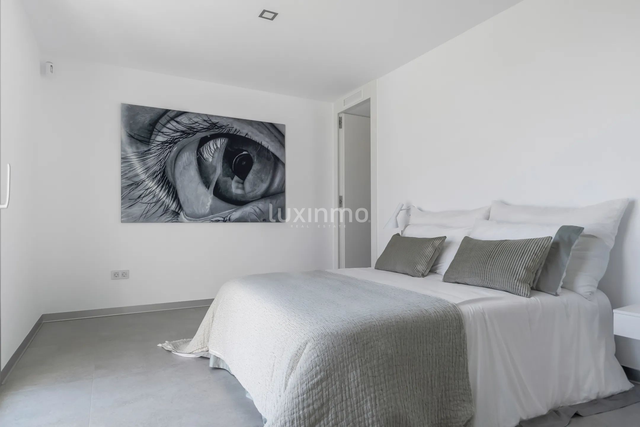 Houses For Sale Urb. Sierra Cortina — photo 17