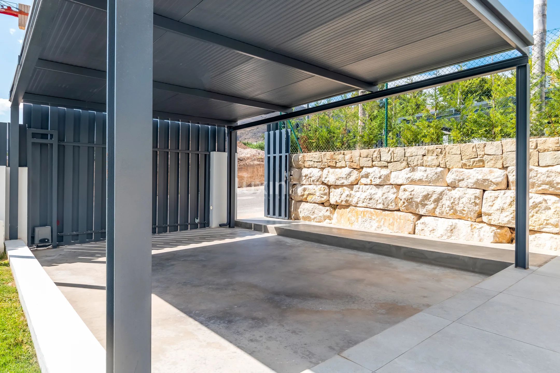 Houses For Sale Urb. Sierra Cortina — photo 32