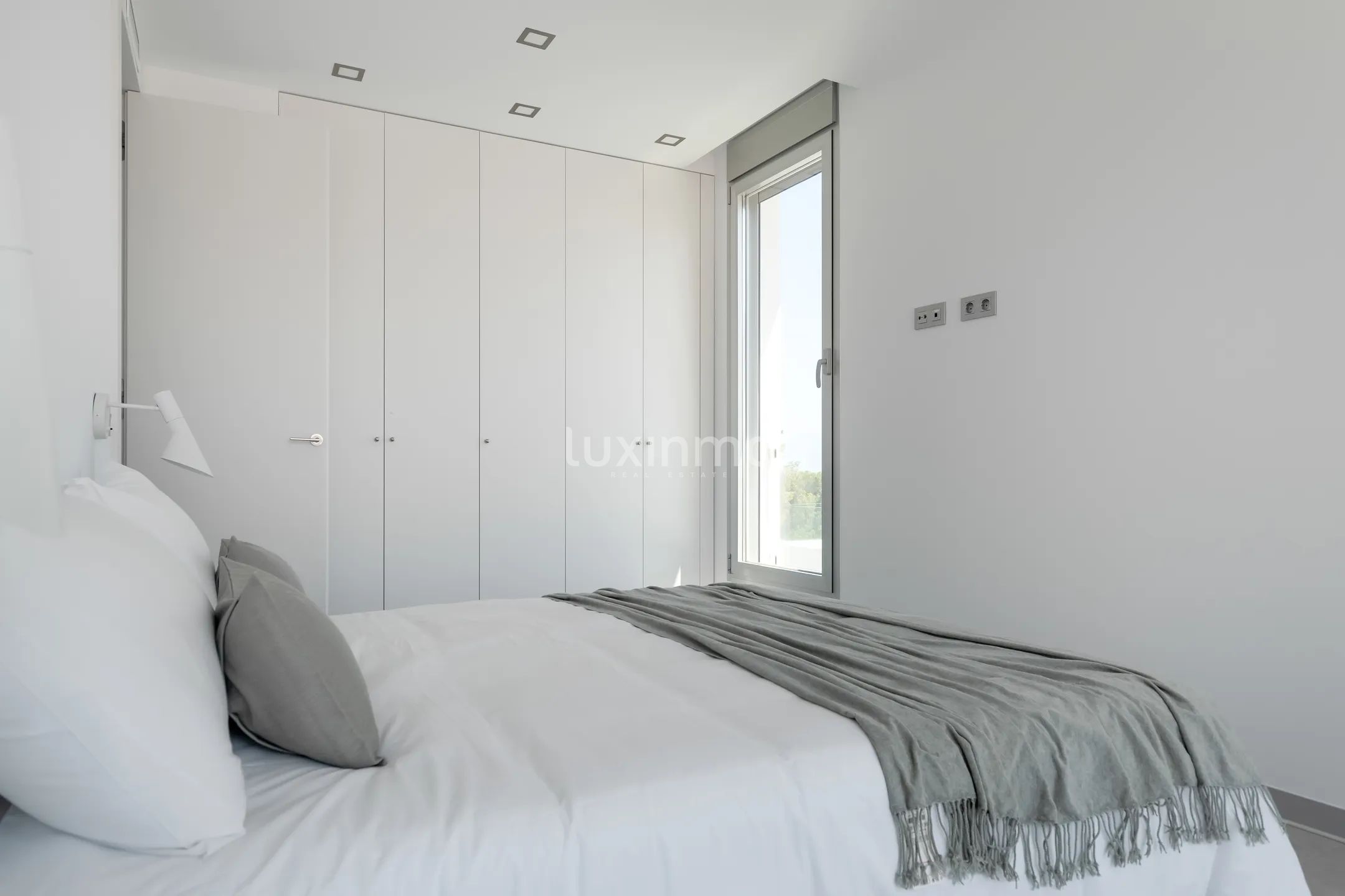 Prachtige nieuwbouw villa's met uitzicht op zee in Sierra Cortina, Finestrat — photo 21