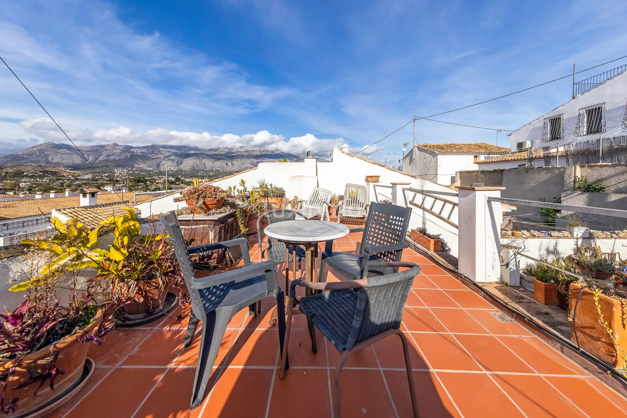 Unique 3 bedroom townhouse for sale in Altea — photo 21