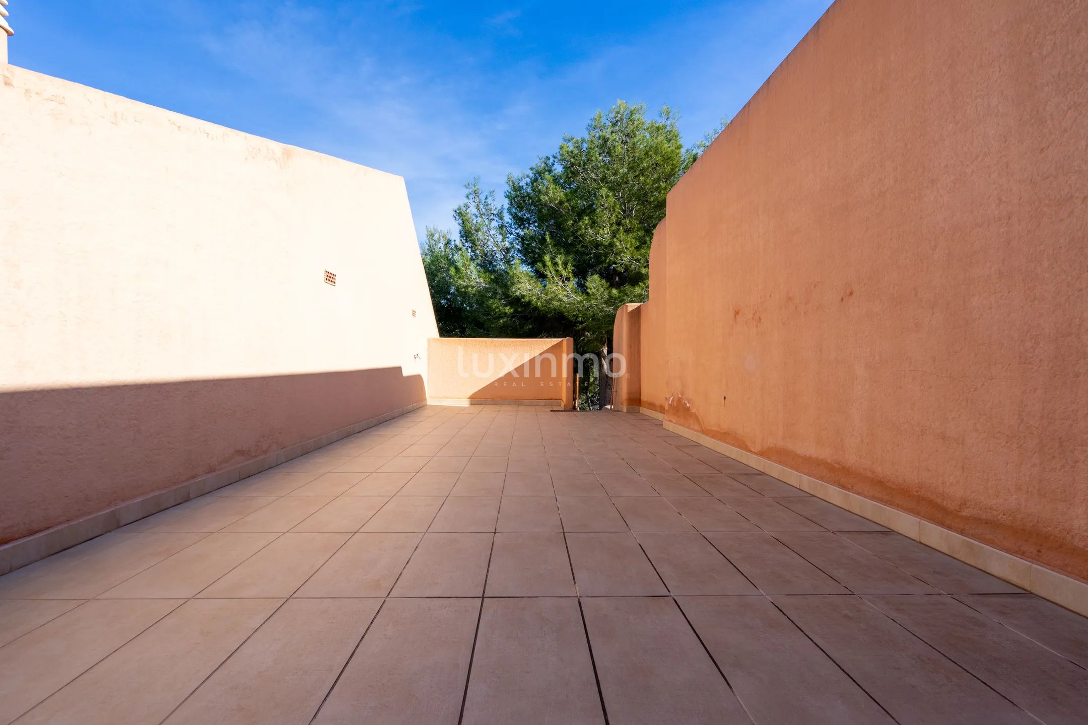 Superbe penthouse de 2 chambres à Moraira — photo 10