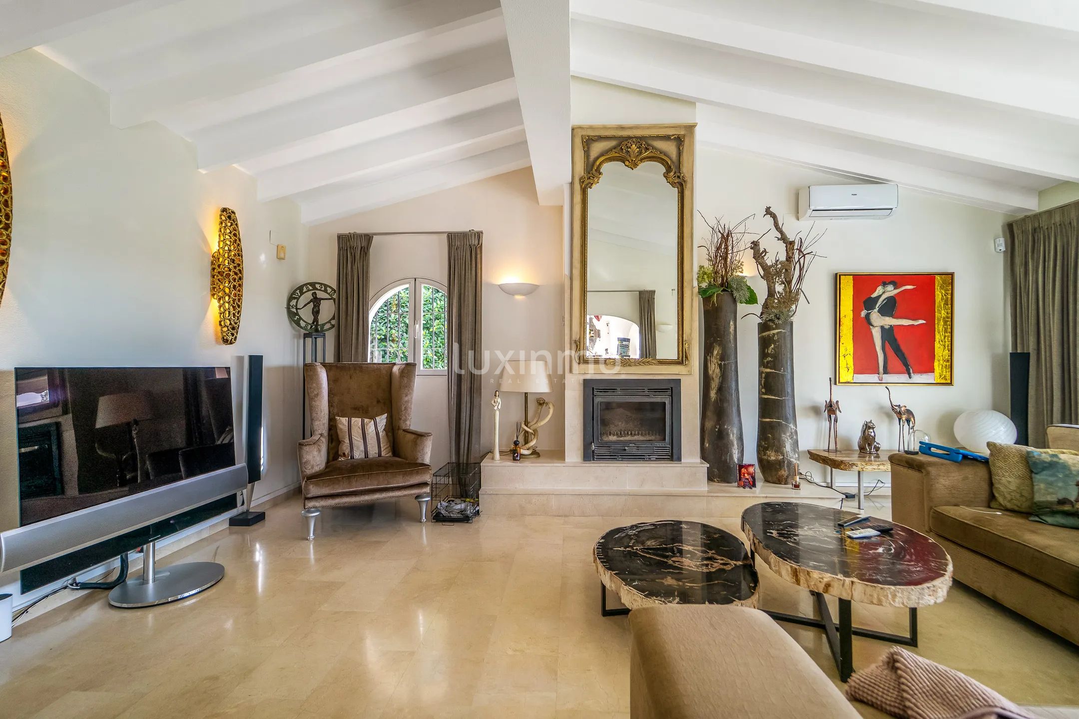 Stunning villa at walking distance from the sea and supermarkets with sea views — photo 5