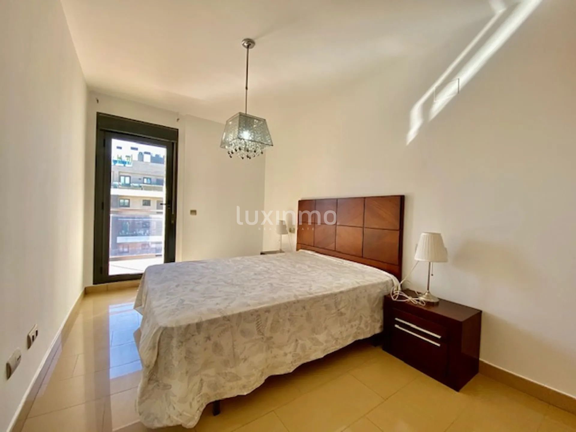 Apartment with Sea Views in Playa de San Juan — photo 11