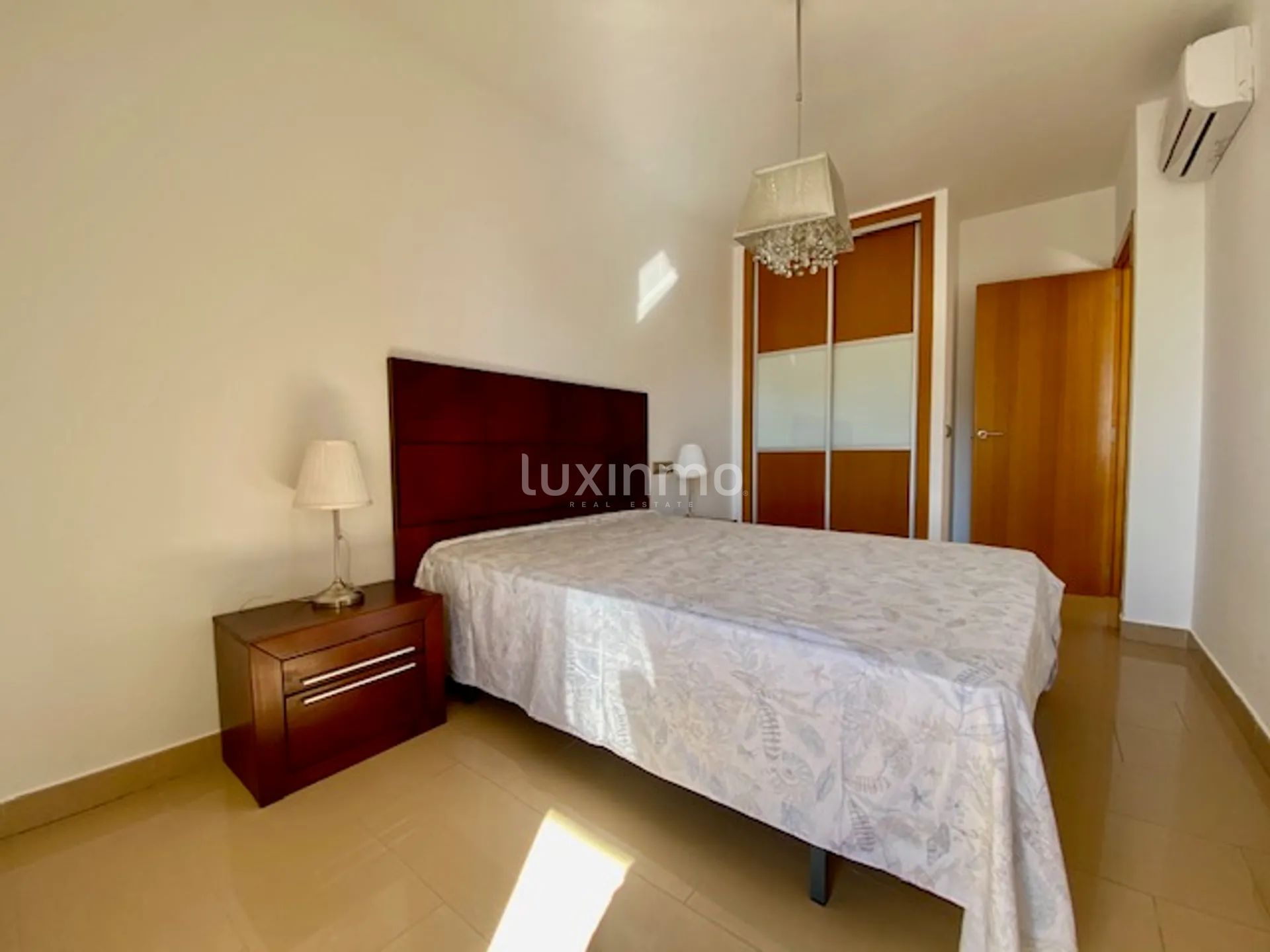 Apartment with Sea Views in Playa de San Juan — photo 13