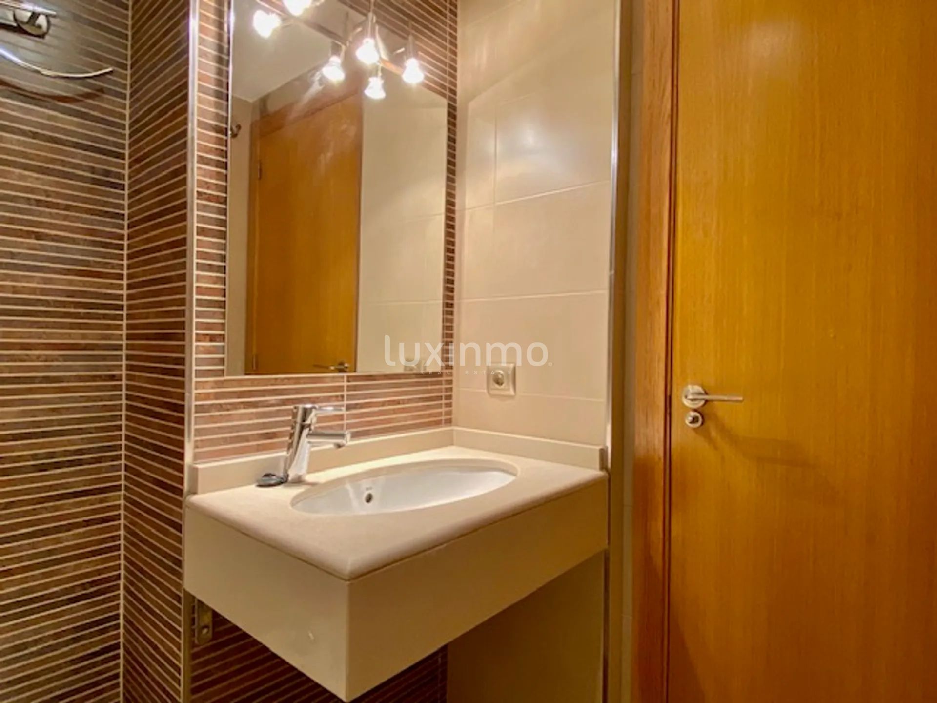 Apartment with Sea Views in Playa de San Juan — photo 16