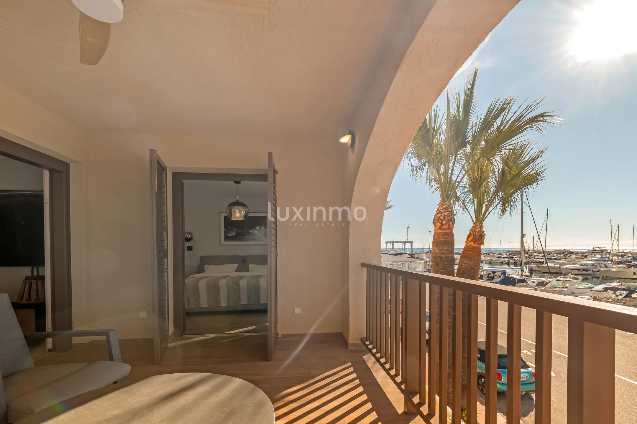 Luxury flat in Mascarat — photo 20