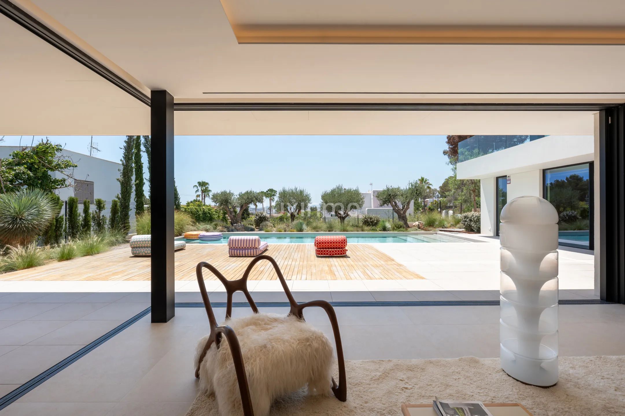 Stunning contemporary 6-Bedroom detached house in Cap Martinet — photo 50