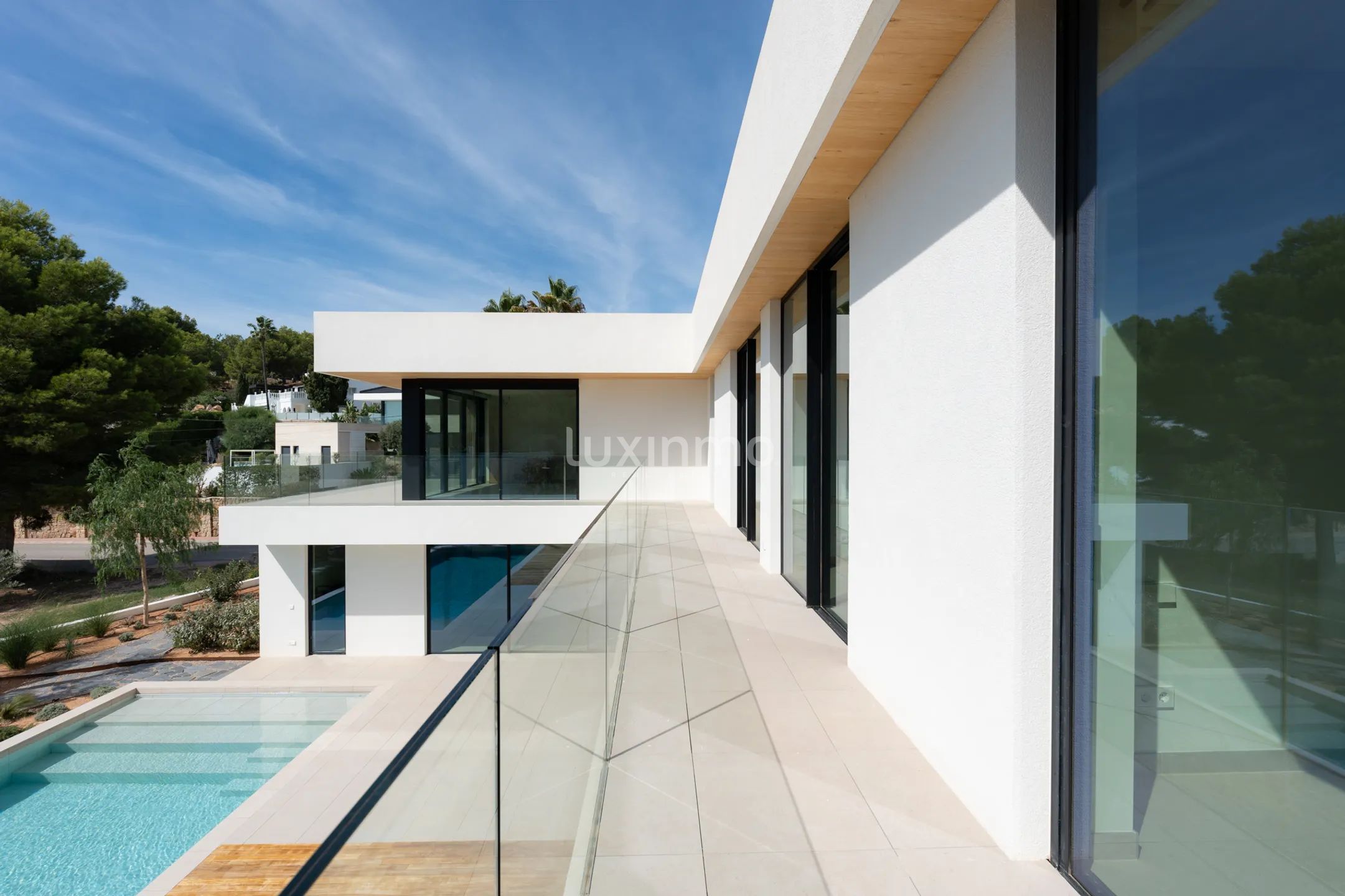 Stunning contemporary 6-Bedroom detached house in Cap Martinet — photo 29