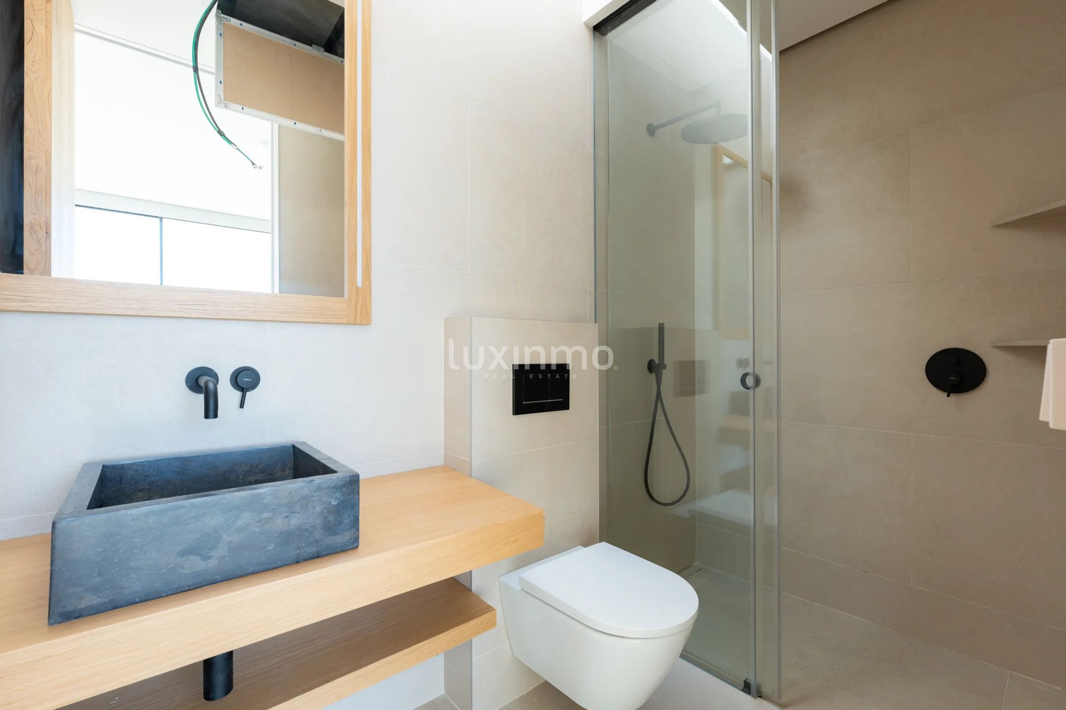 Superbe maison indépendante moderne de 6 chambres à Cap Martinet — photo 27