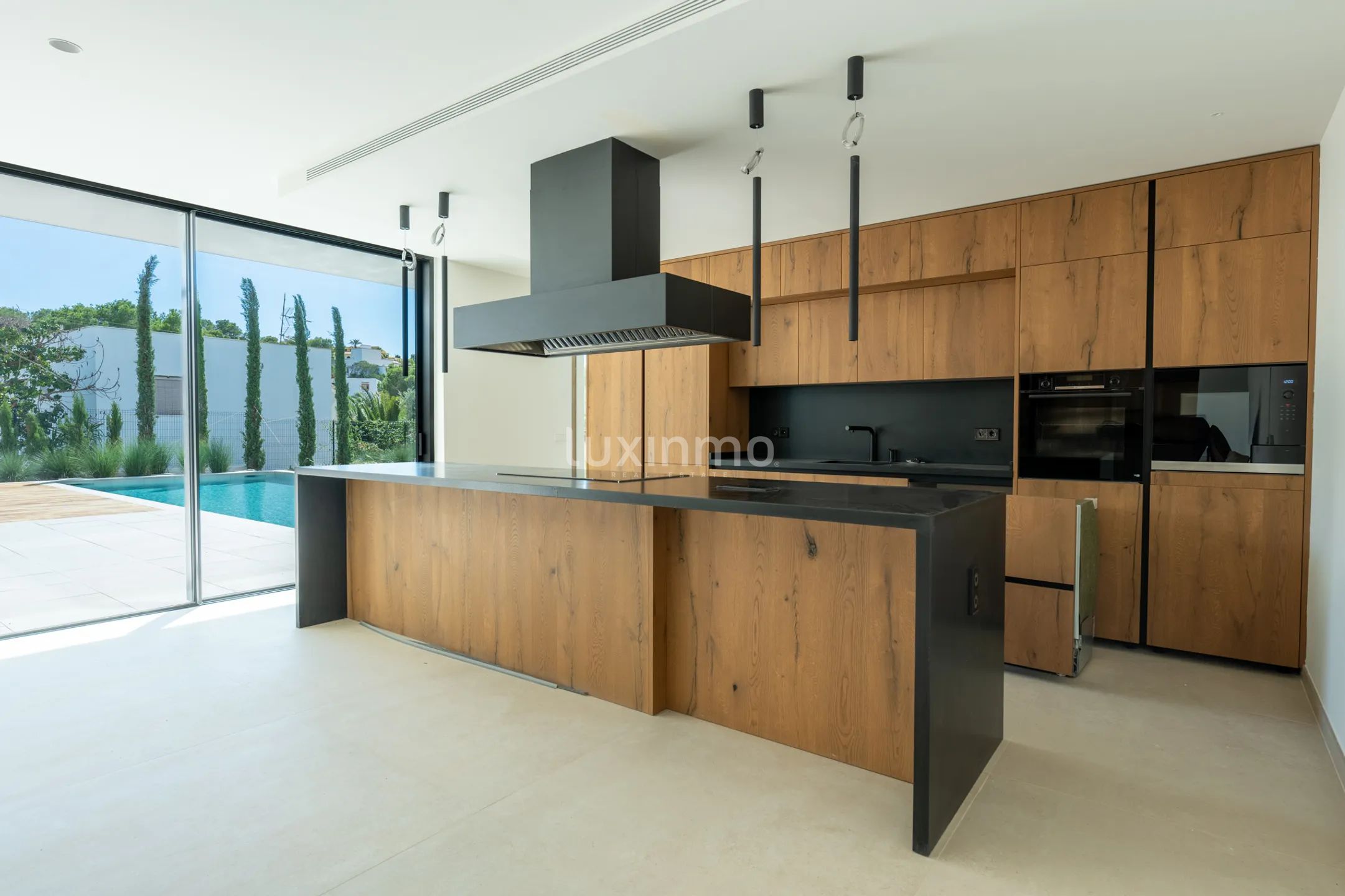 Stunning contemporary 6-Bedroom detached house in Cap Martinet — photo 11