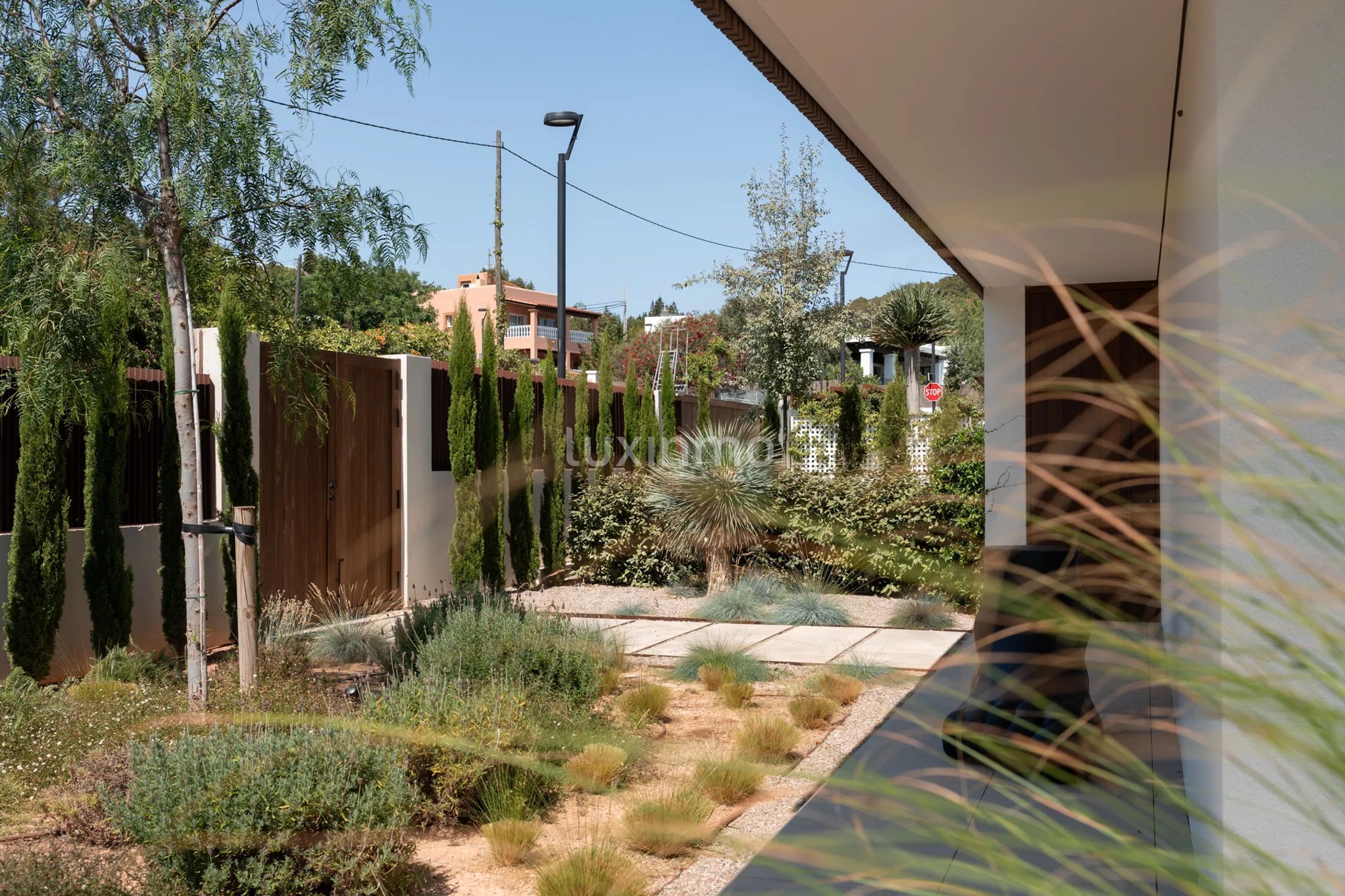 Superbe maison indépendante moderne de 6 chambres à Cap Martinet — photo 93