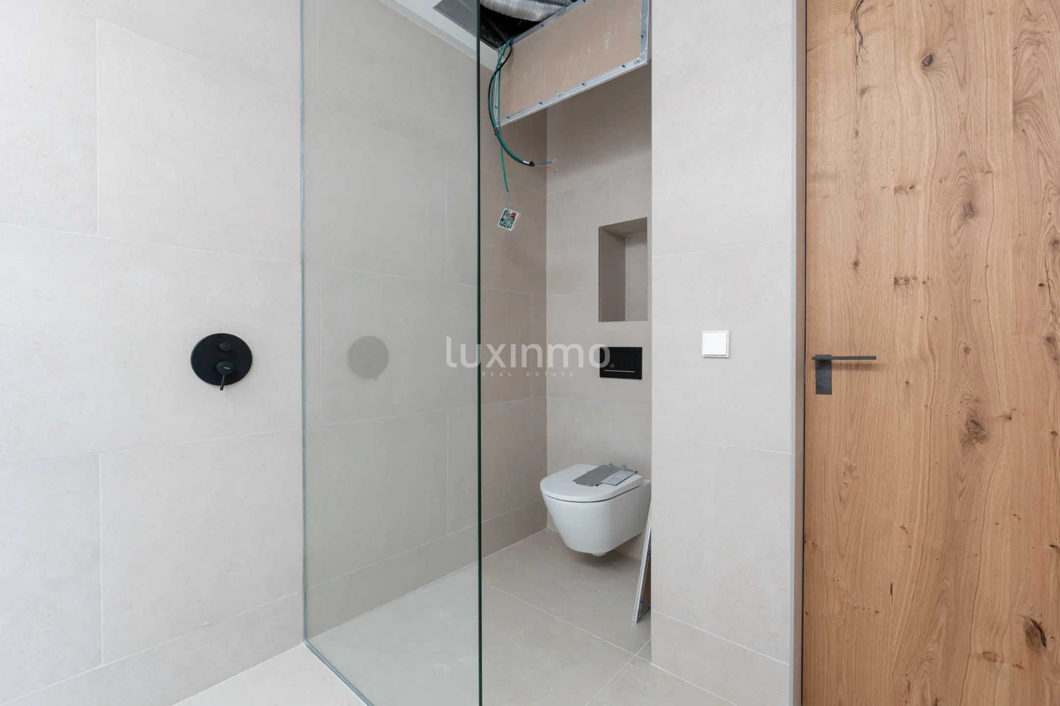 Stunning contemporary 6-Bedroom detached house in Cap Martinet — photo 28