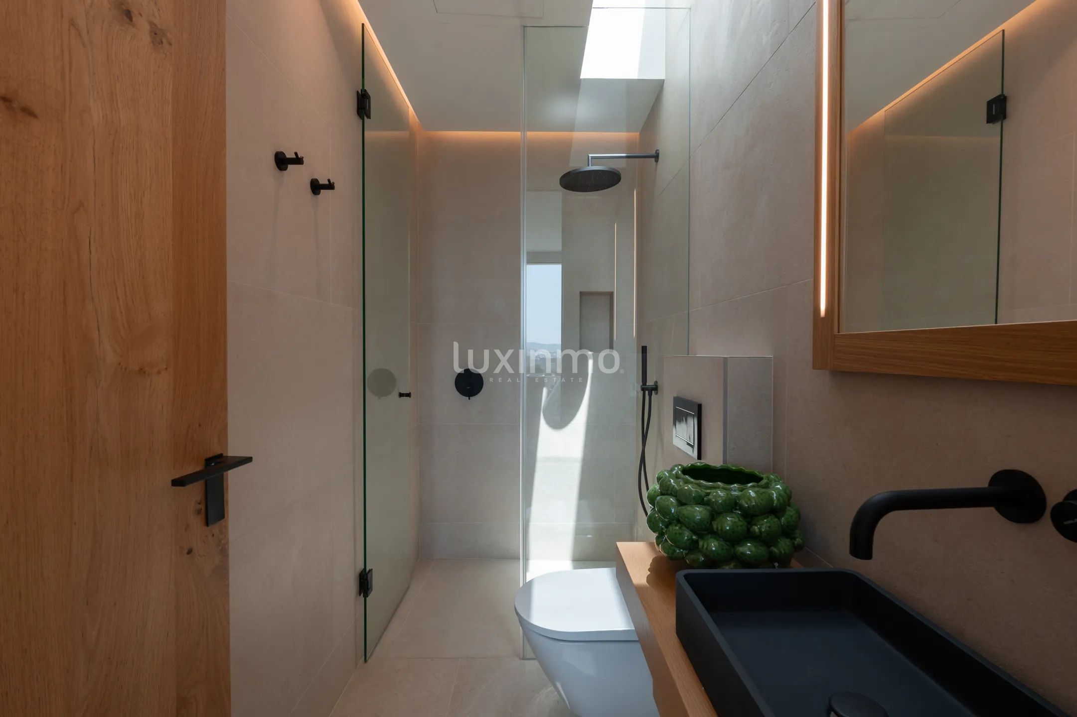 Stunning contemporary 6-Bedroom detached house in Cap Martinet — photo 61