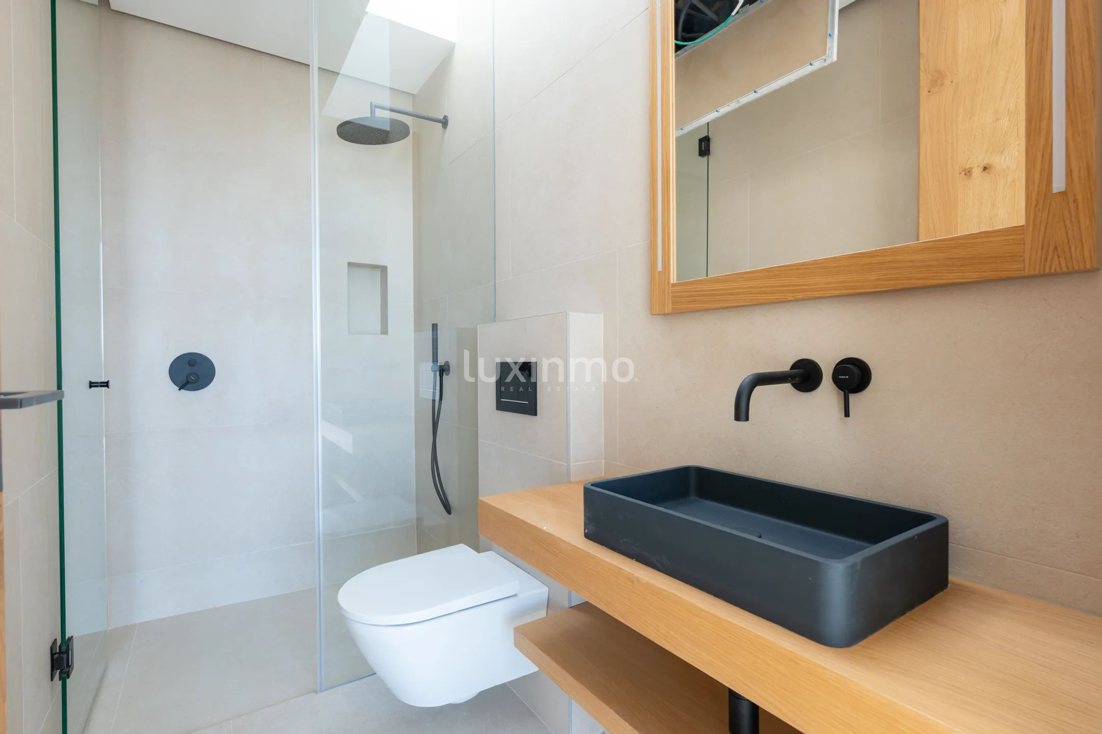 Stunning contemporary 6-Bedroom detached house in Cap Martinet — photo 23
