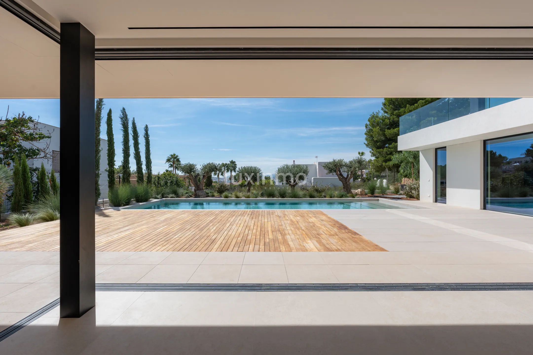 Stunning contemporary 6-Bedroom detached house in Cap Martinet — photo 7