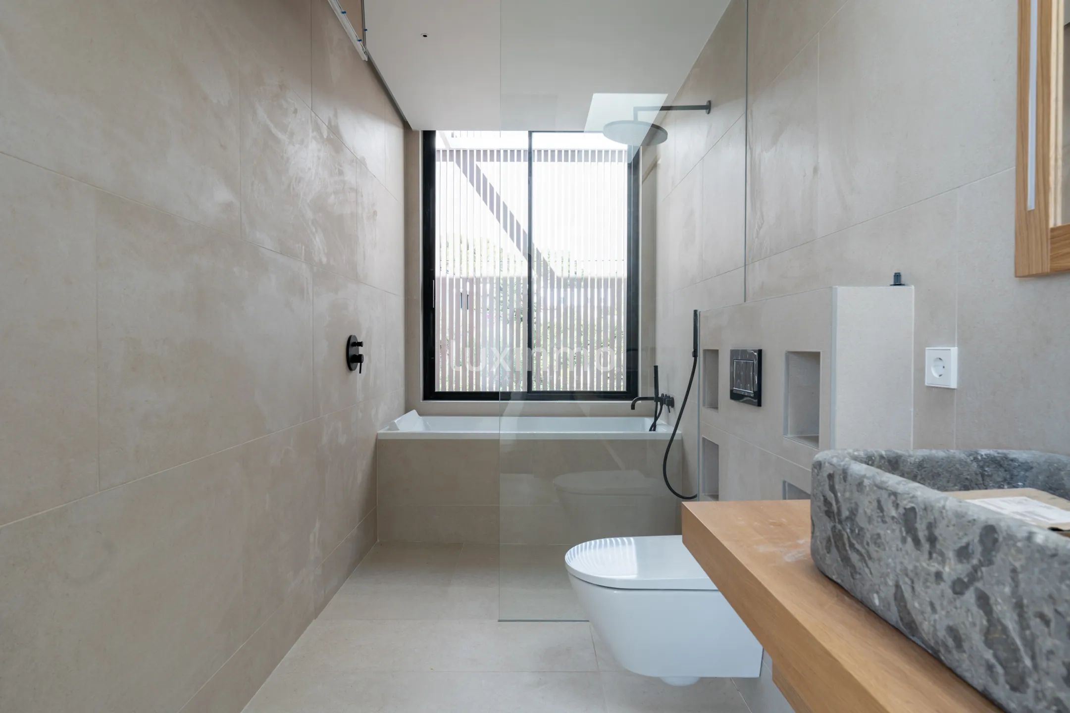 Stunning contemporary 6-Bedroom detached house in Cap Martinet — photo 26