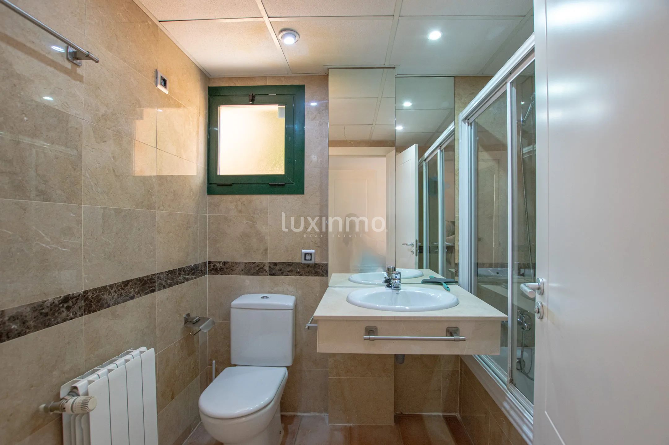 Appartement met zeezicht te huur in Mascarat — photo 11