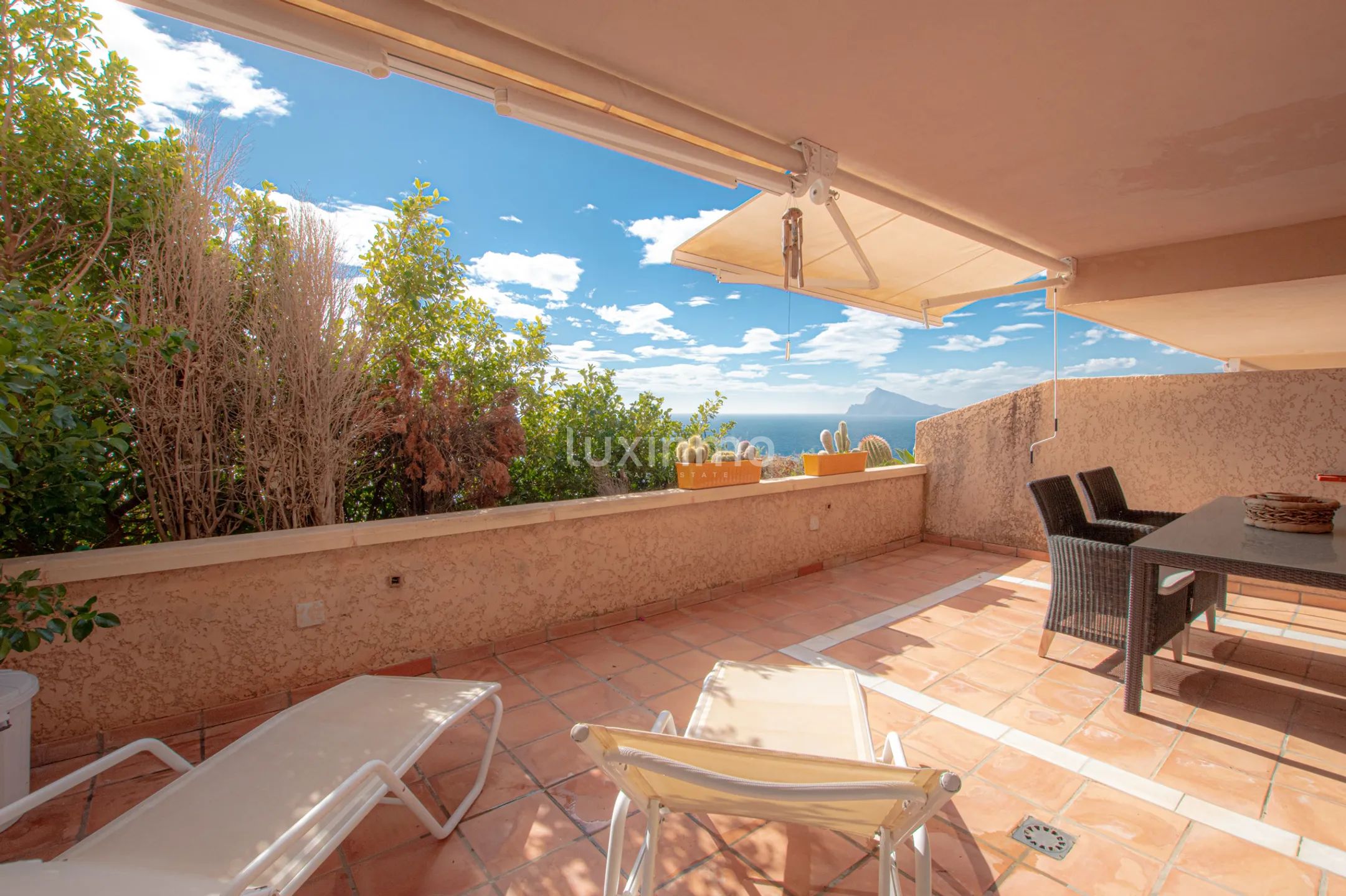 Appartement met zeezicht te huur in Mascarat — photo 16