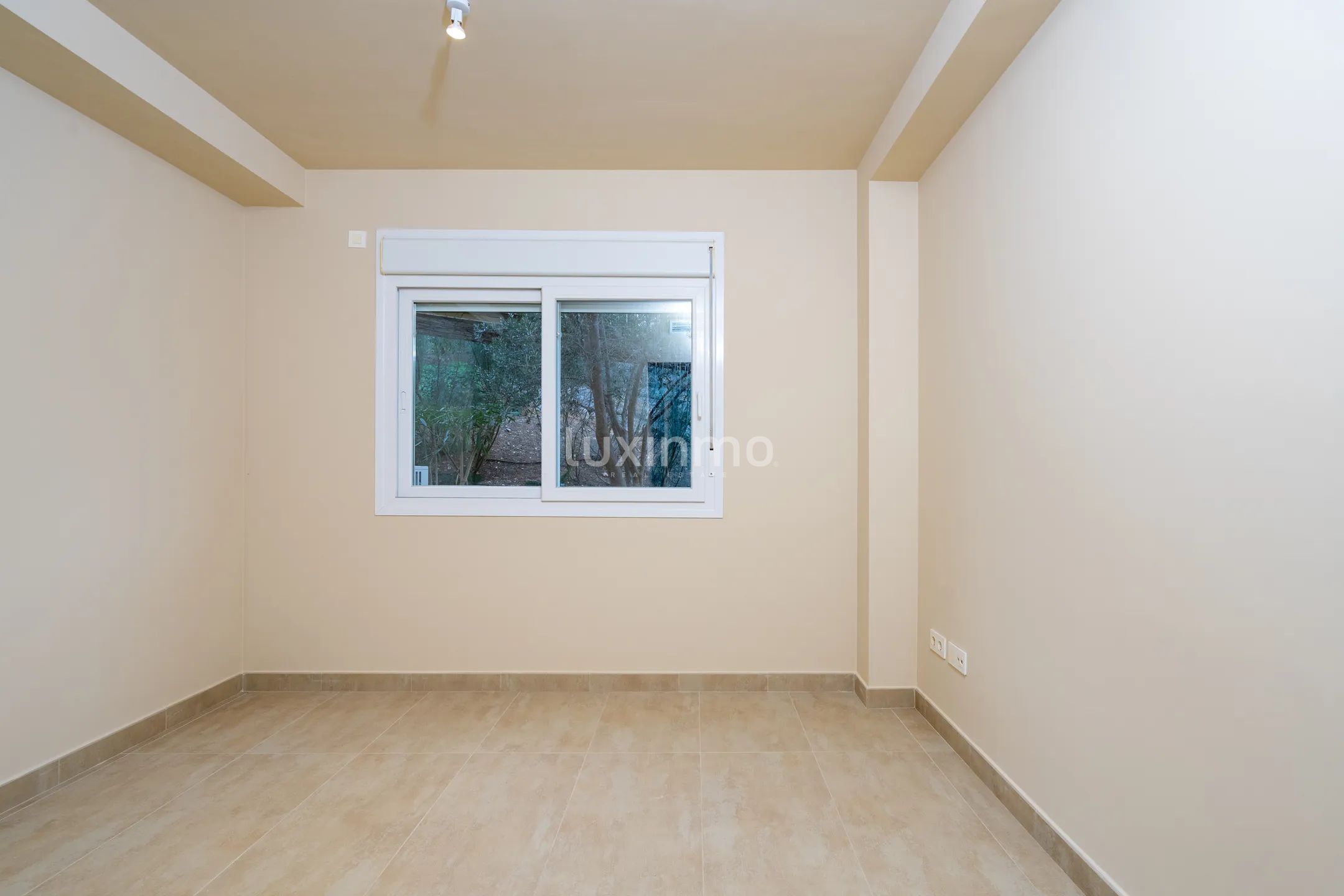 Uroczy śródziemnomorski dom na parterze z 2 sypialniami w Moraira — photo 12