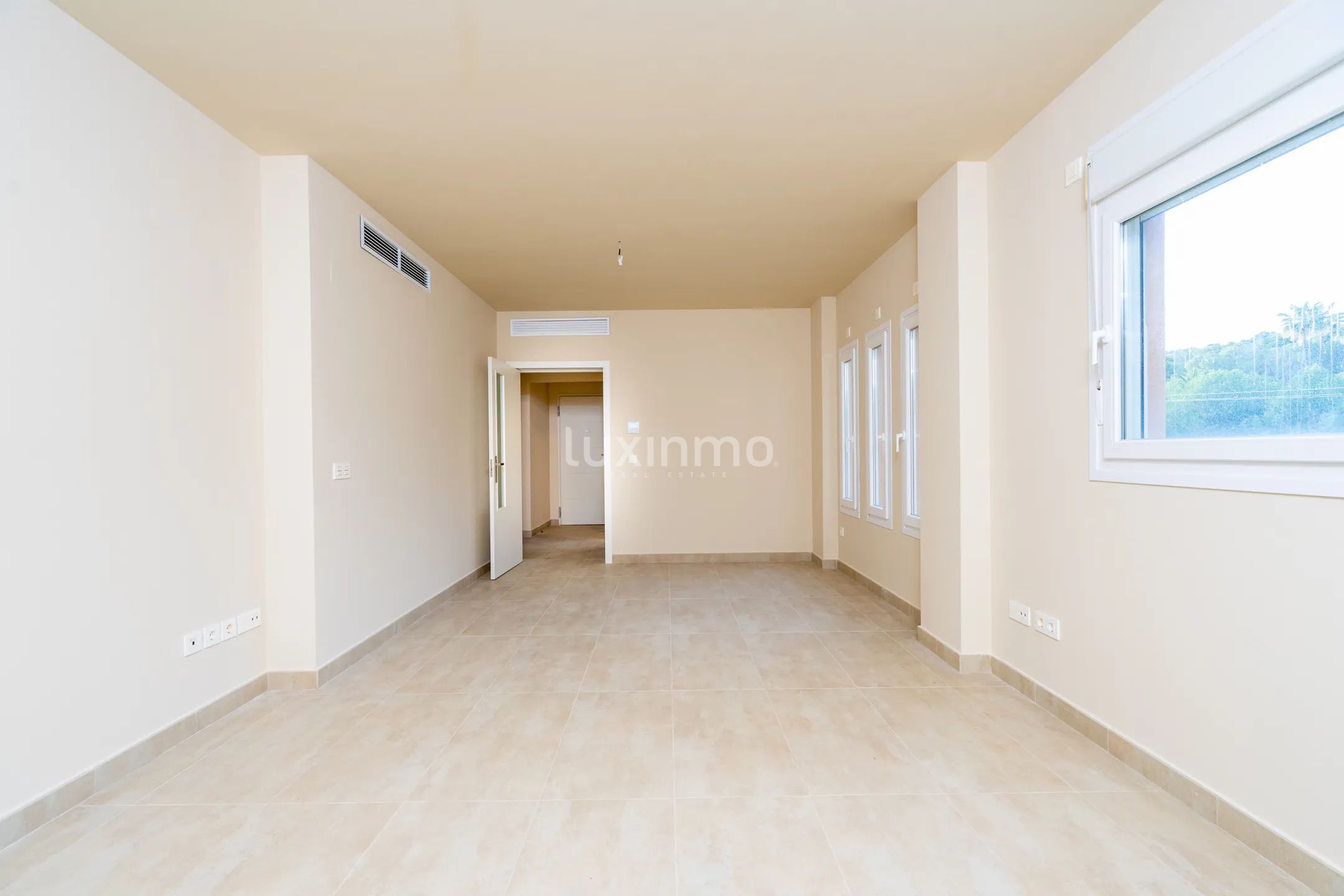 Uroczy śródziemnomorski dom na parterze z 2 sypialniami w Moraira — photo 9