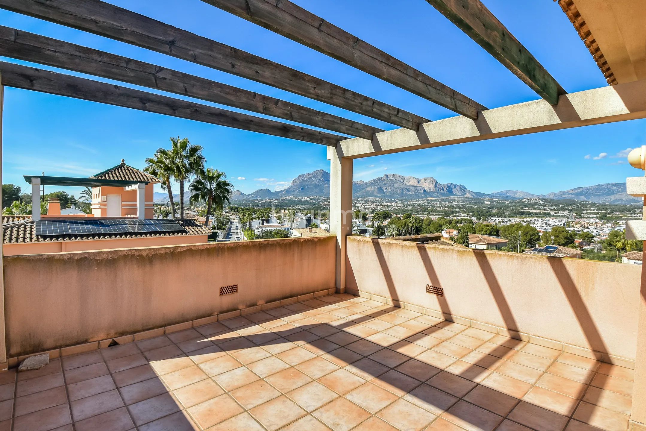 Atemberaubendes mediterranes Einfamilienhaus in El Albir — photo 23