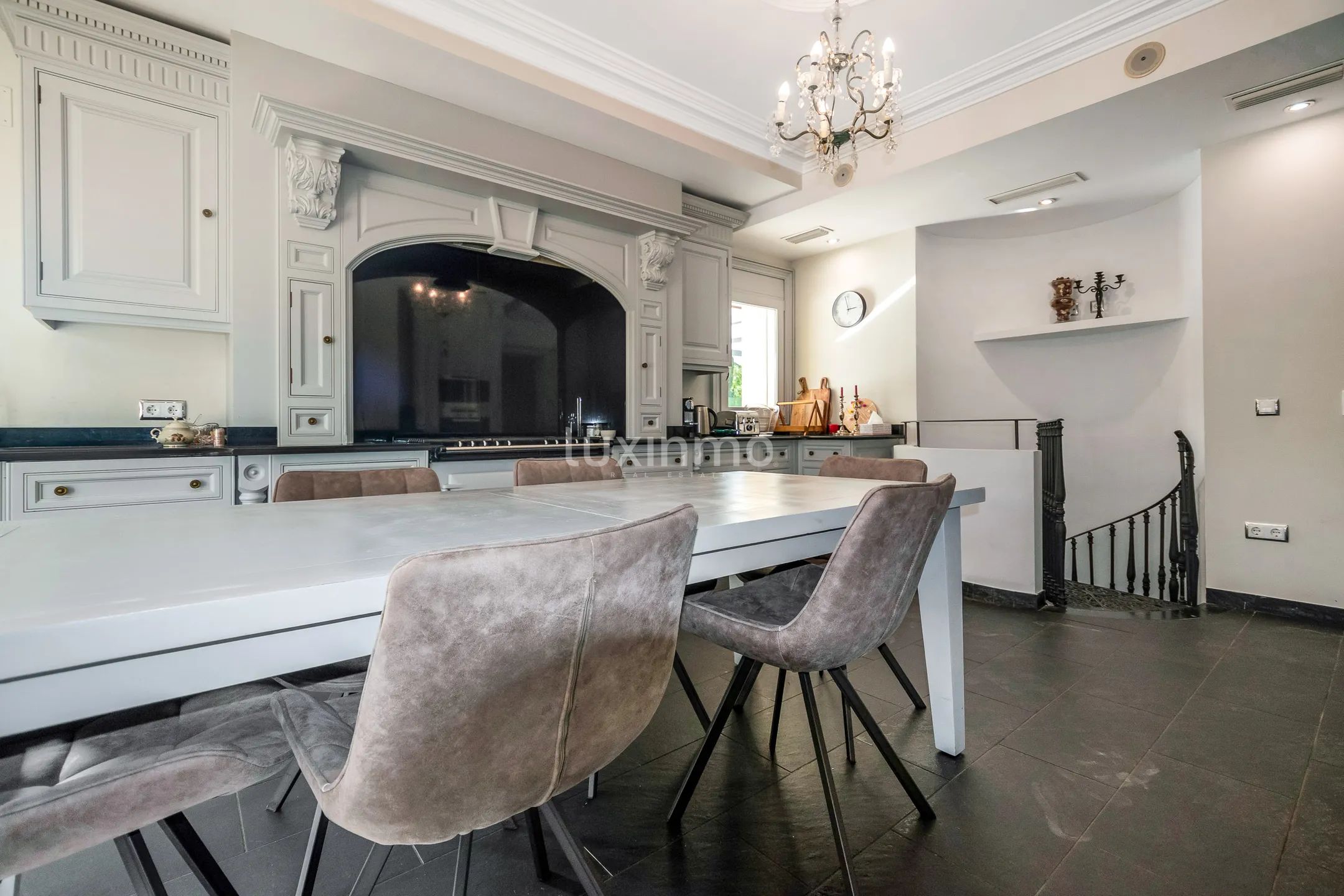 Beautiful mansion with swimming pool for sale in Altea — photo 10