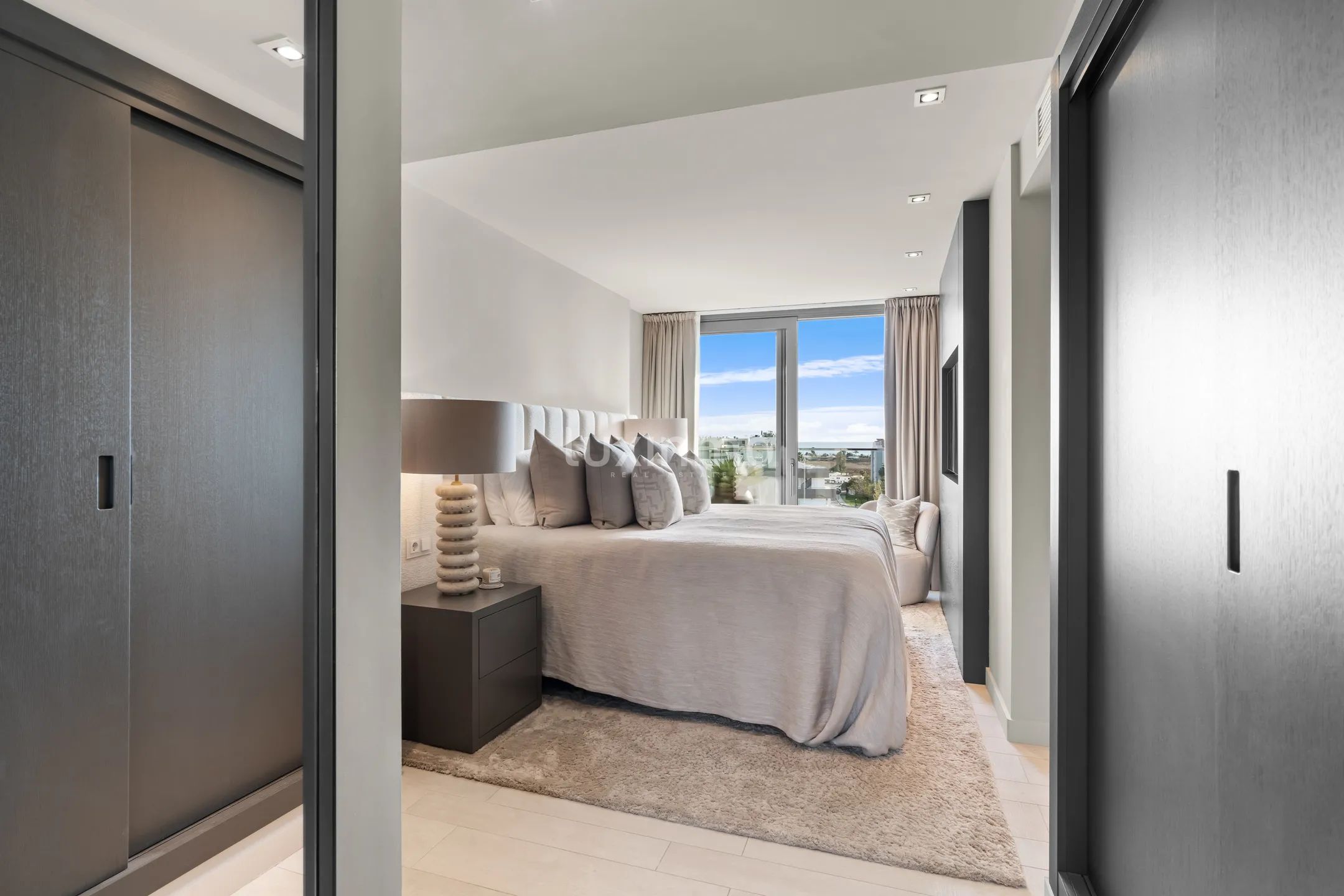 Modern Penthouse for sale in The White Angel, Marina Botafoch — photo 19