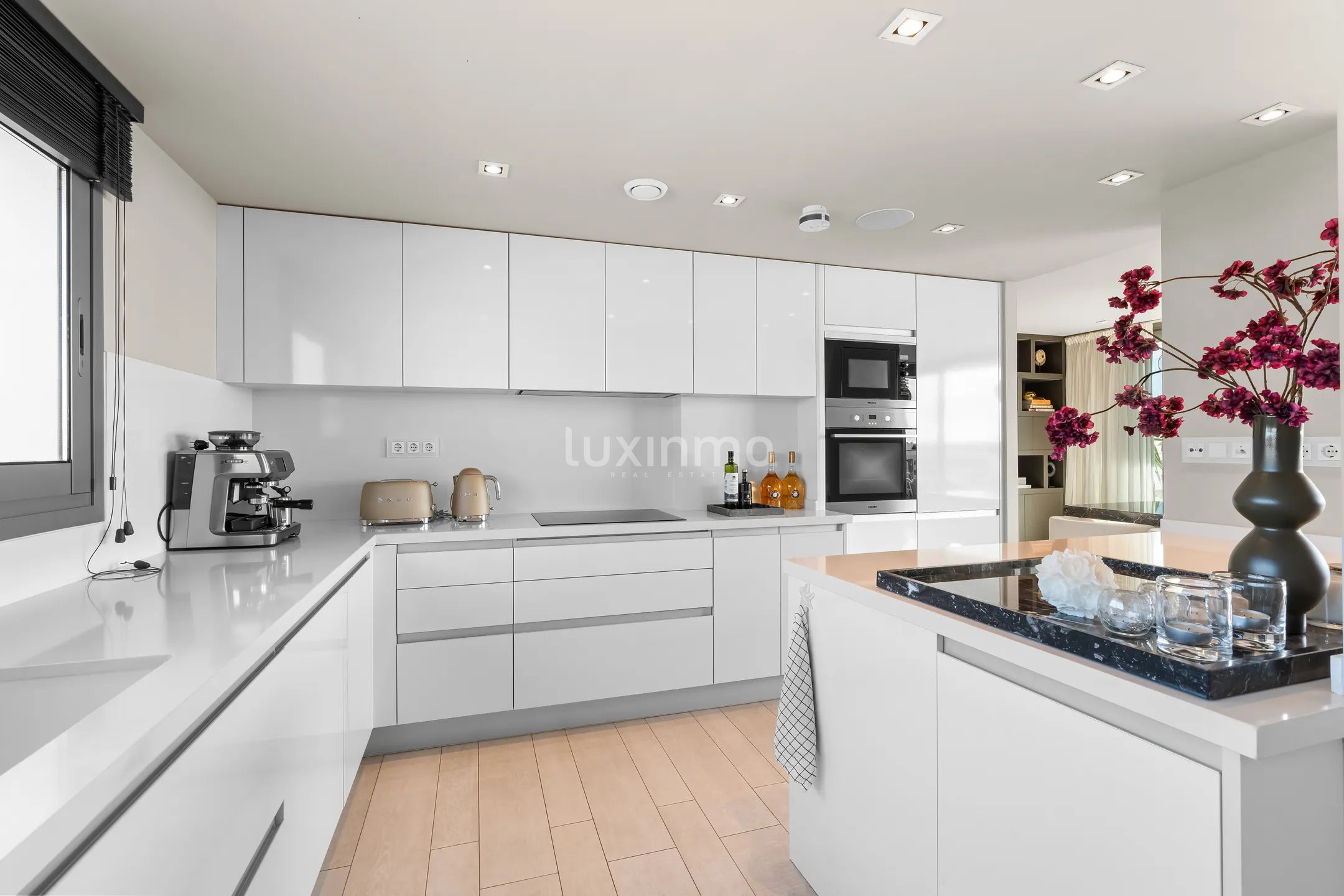 Modern Penthouse for sale in The White Angel, Marina Botafoch — photo 15