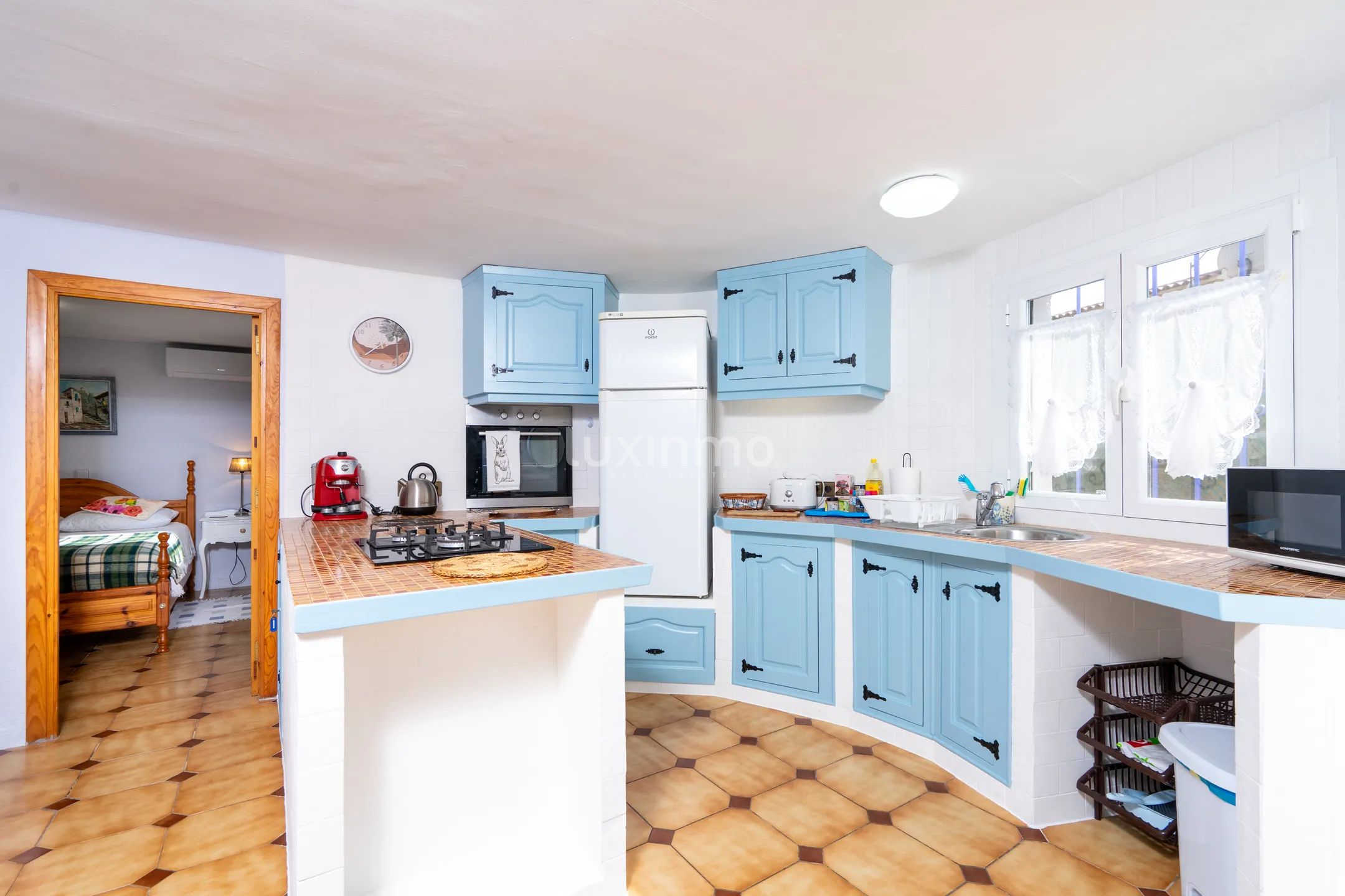 Stunning 5-Bedroom Sea View Villa with Pool in Cometa-Carrió, Calpe — photo 21