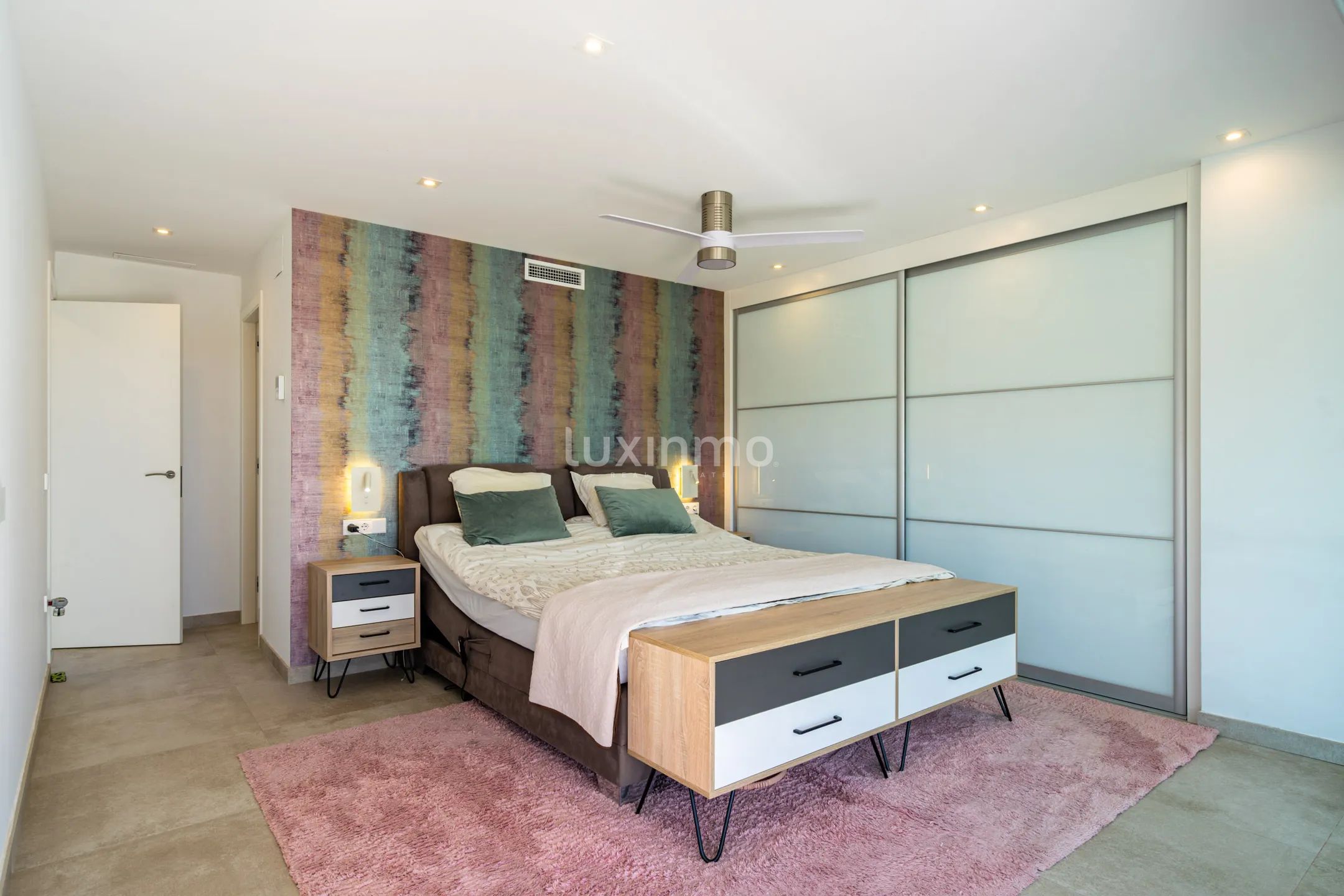 Luxurious 5-Bedroom Detached House with Sea Views in Benissa — photo 23