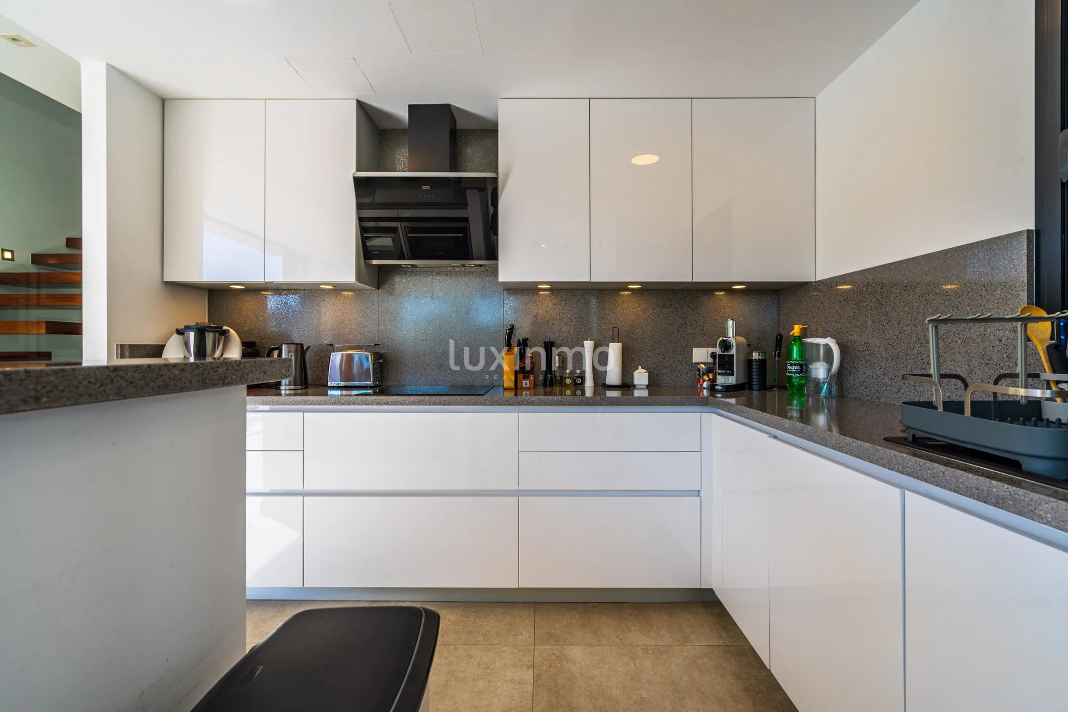 Luxurious 5-Bedroom Detached House with Sea Views in Benissa — photo 10