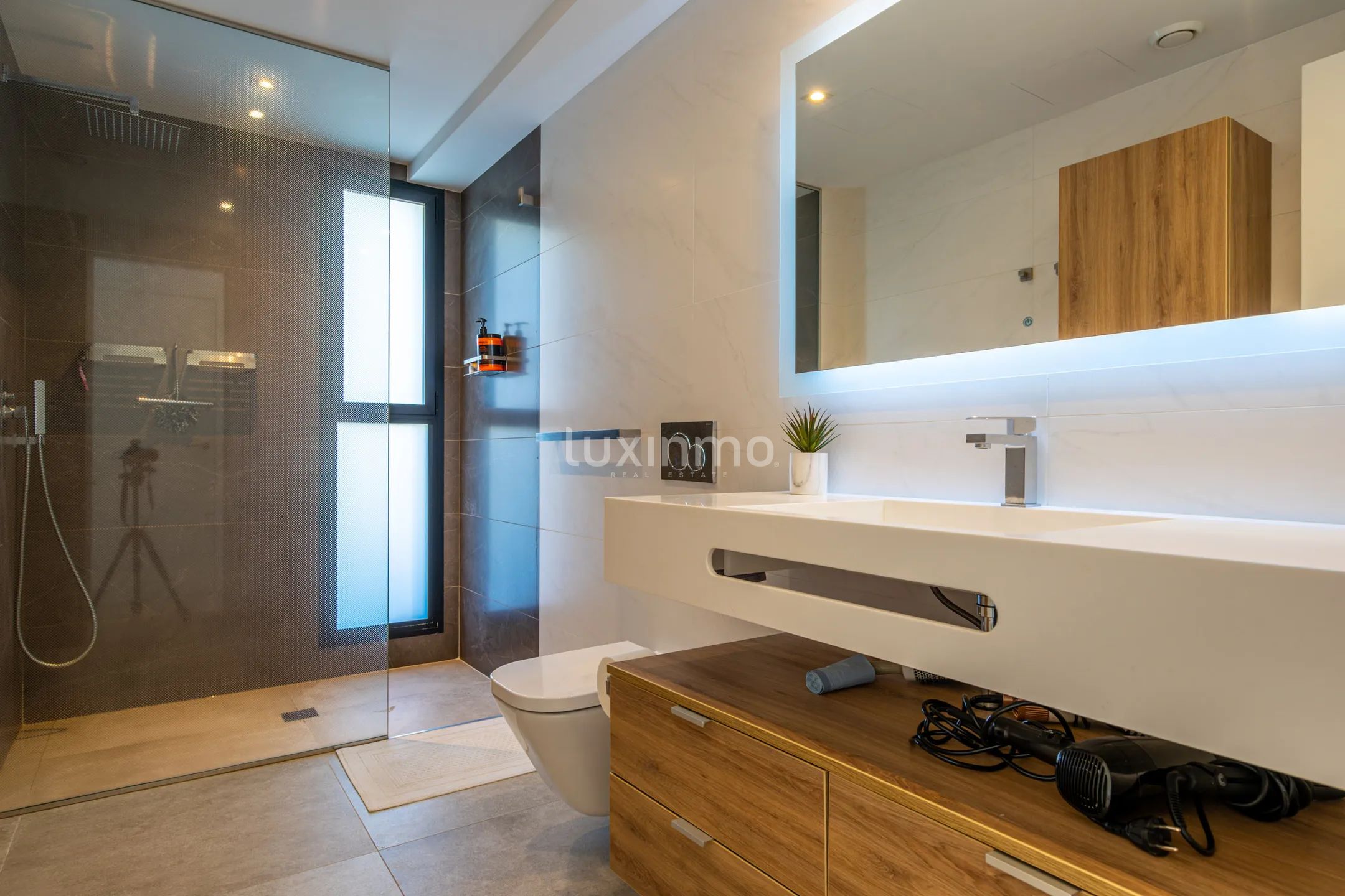 Luxurious 5-Bedroom Detached House with Sea Views in Benissa — photo 25