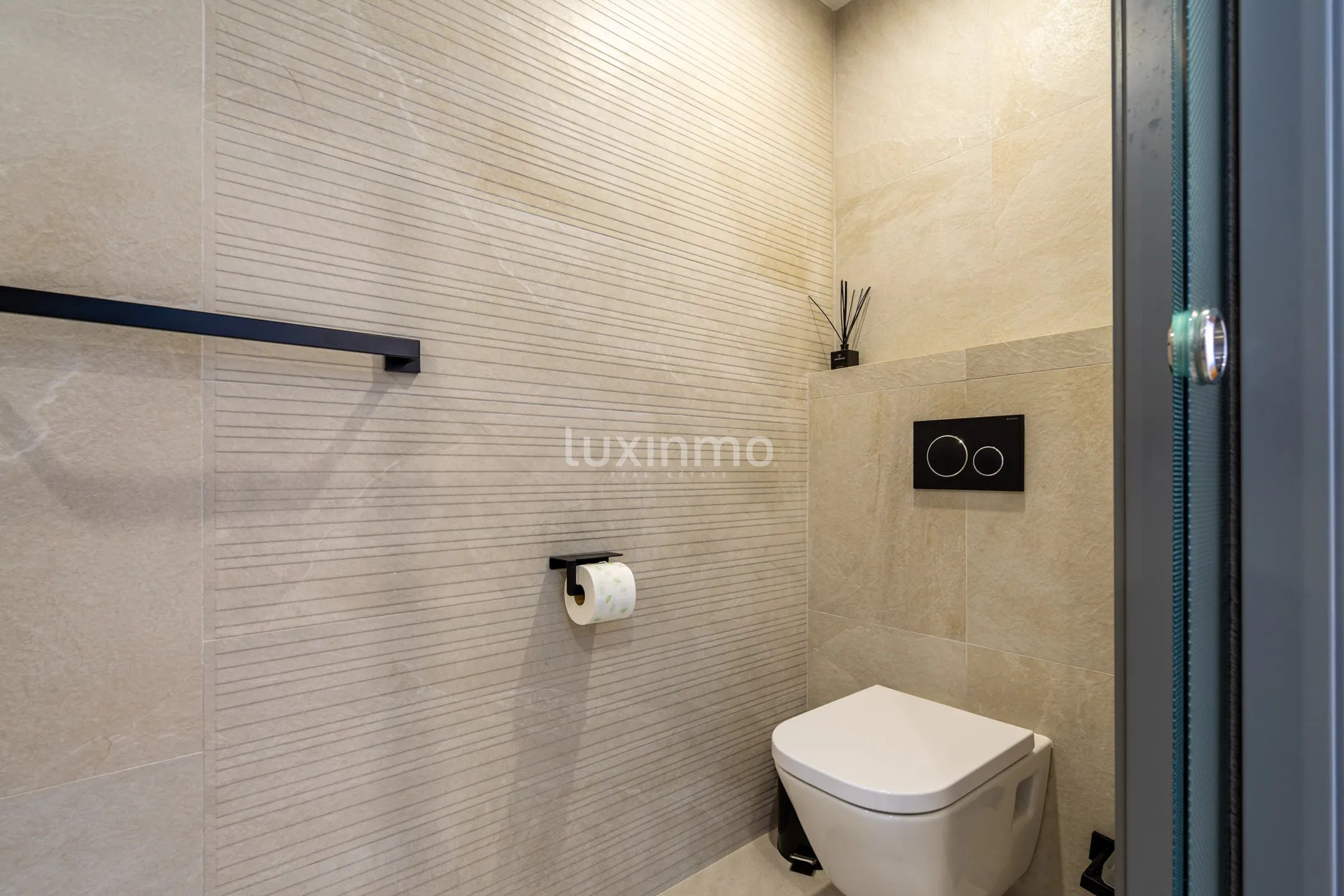 Luxurious 5-Bedroom Detached House with Sea Views in Benissa — photo 32