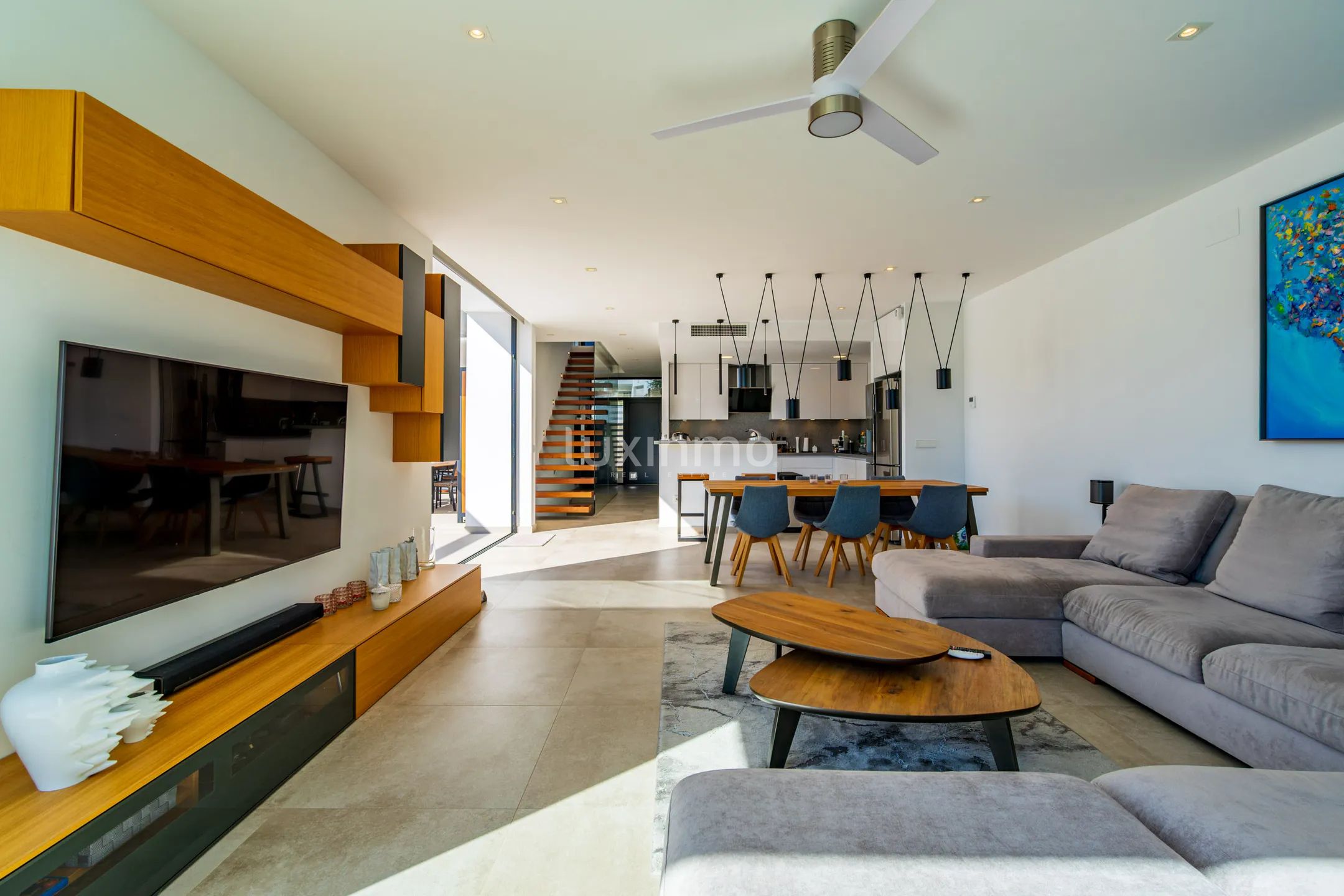 Luxurious 5-Bedroom Detached House with Sea Views in Benissa — photo 8