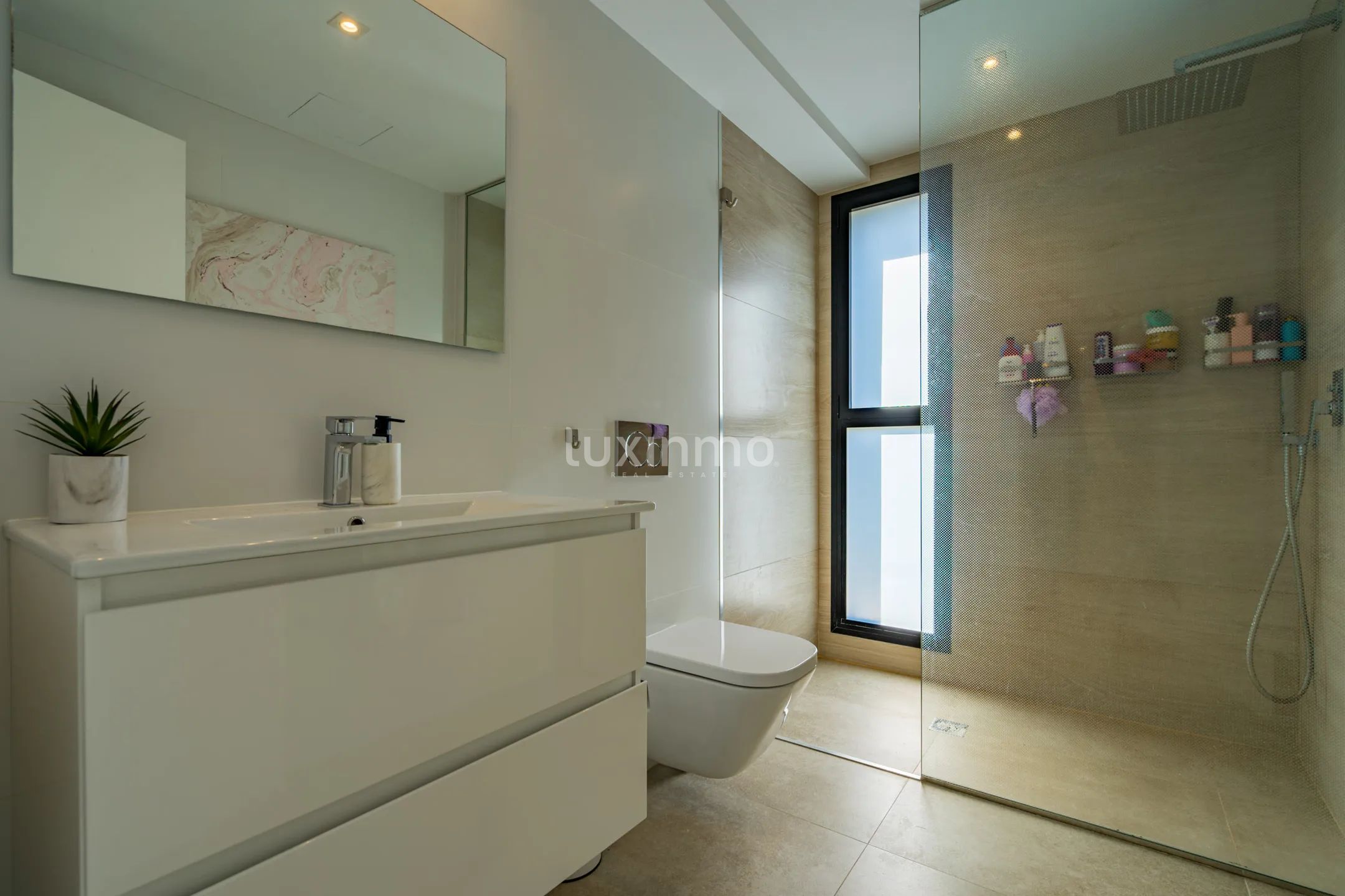 Luxurious 5-Bedroom Detached House with Sea Views in Benissa — photo 27