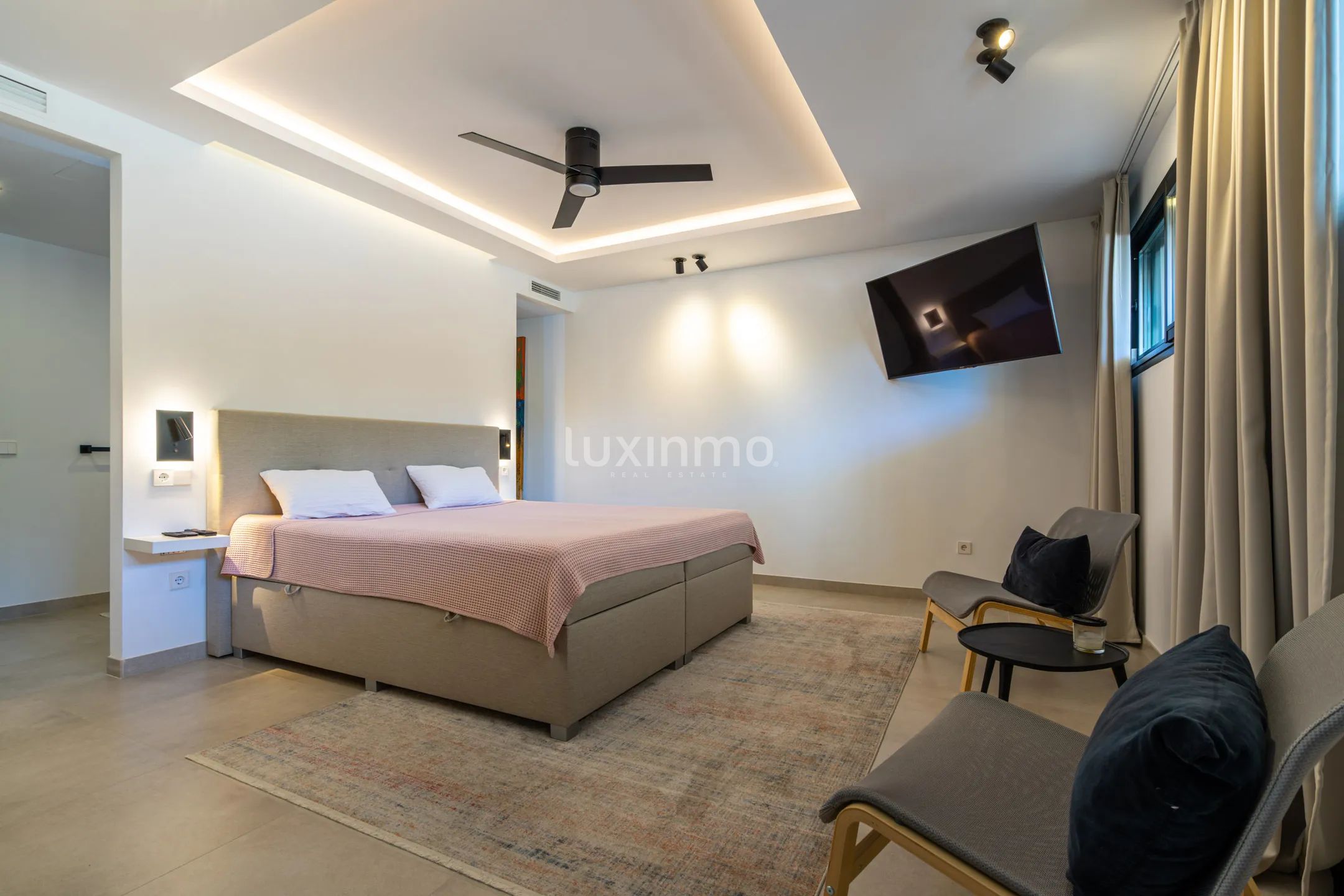 Luxurious 5-Bedroom Detached House with Sea Views in Benissa — photo 30