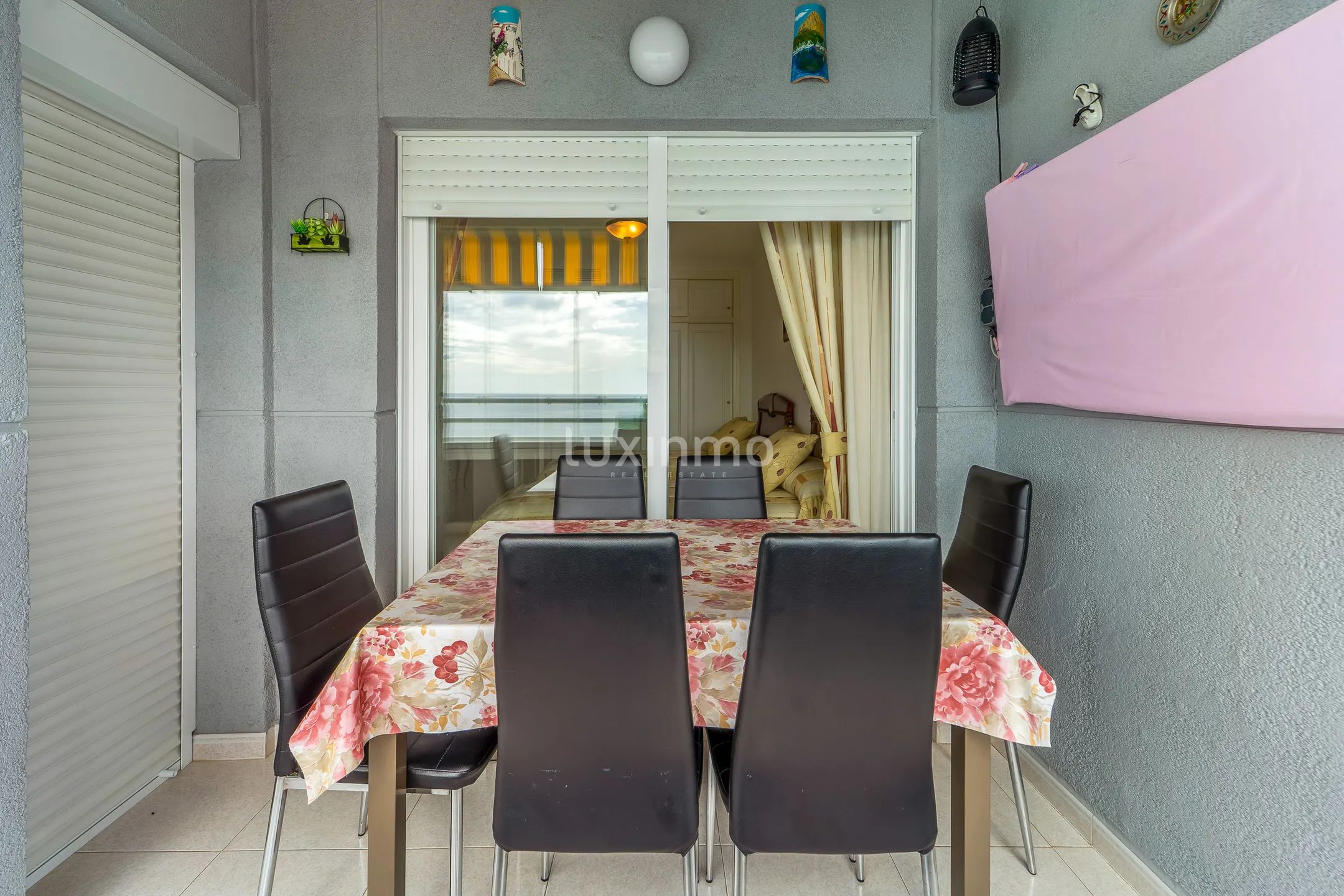 2nd line apartment on the Arenal Beach with panoramic sea views — photo 14