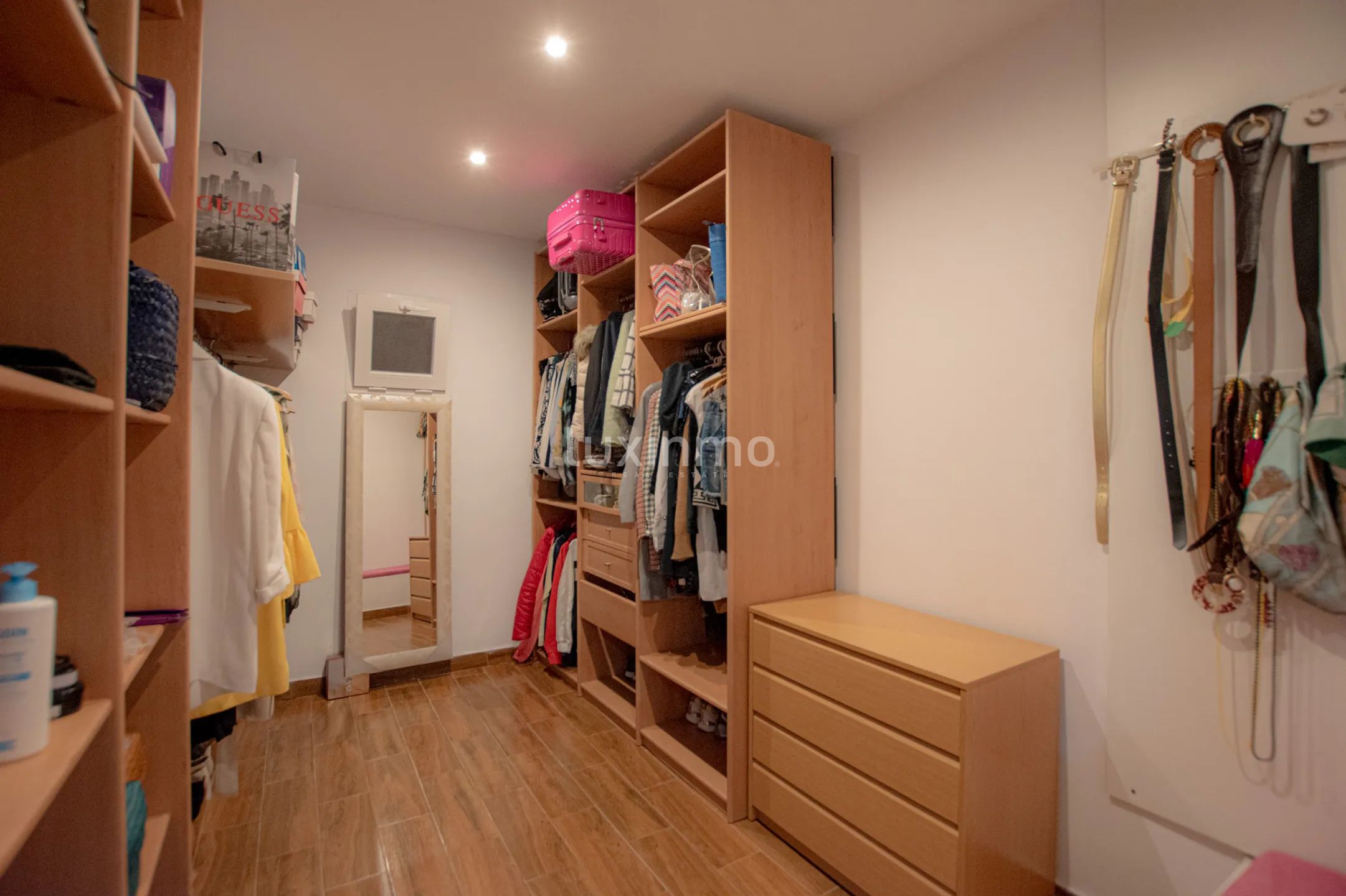 Maison de ville de style méditerranéen avec 4 chambres à Calpe — photo 23