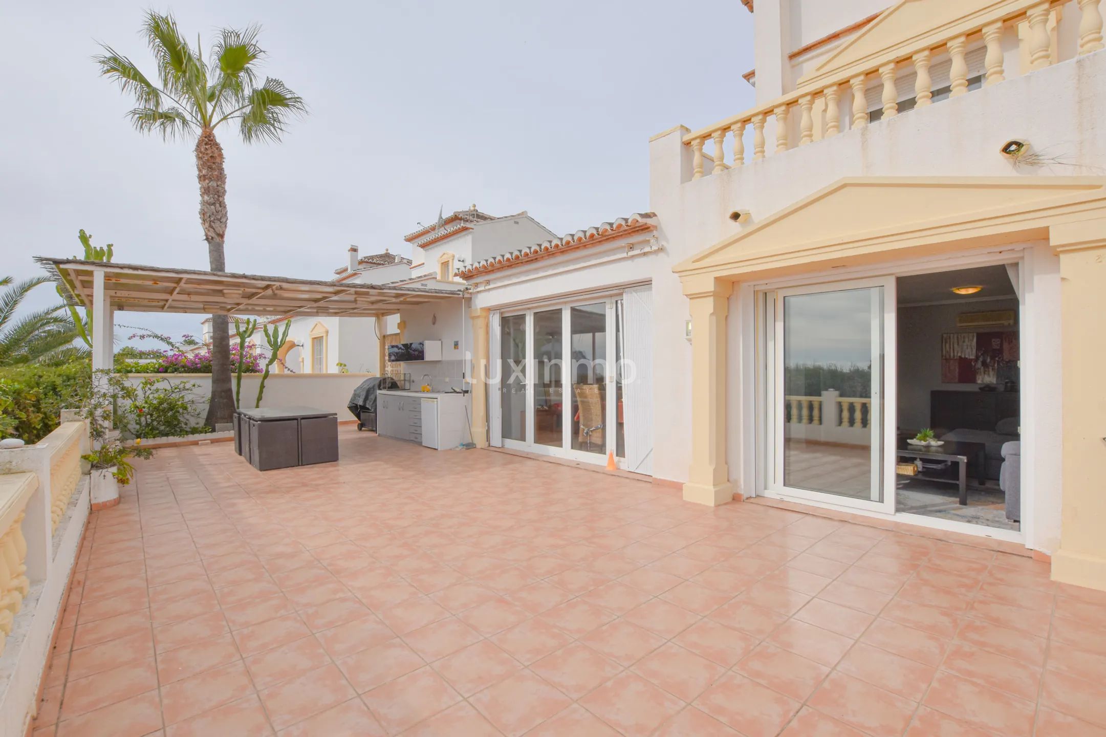 Kamienica w stylu śródziemnomorskim z 4 sypialniami w Calpe — photo 2