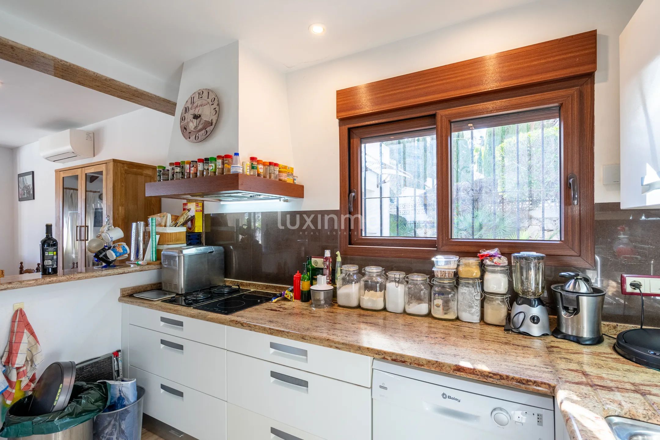 Sjarmerende enebolig med 7 soverom i Moraira — photo 8