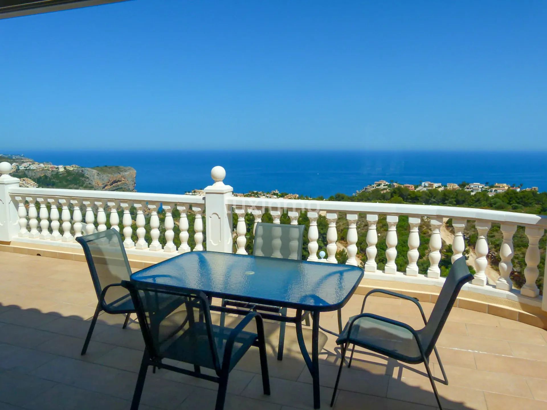 4-Bedroom villa with sea & mountain views in Poble Nou de Benitatxell — photo 4
