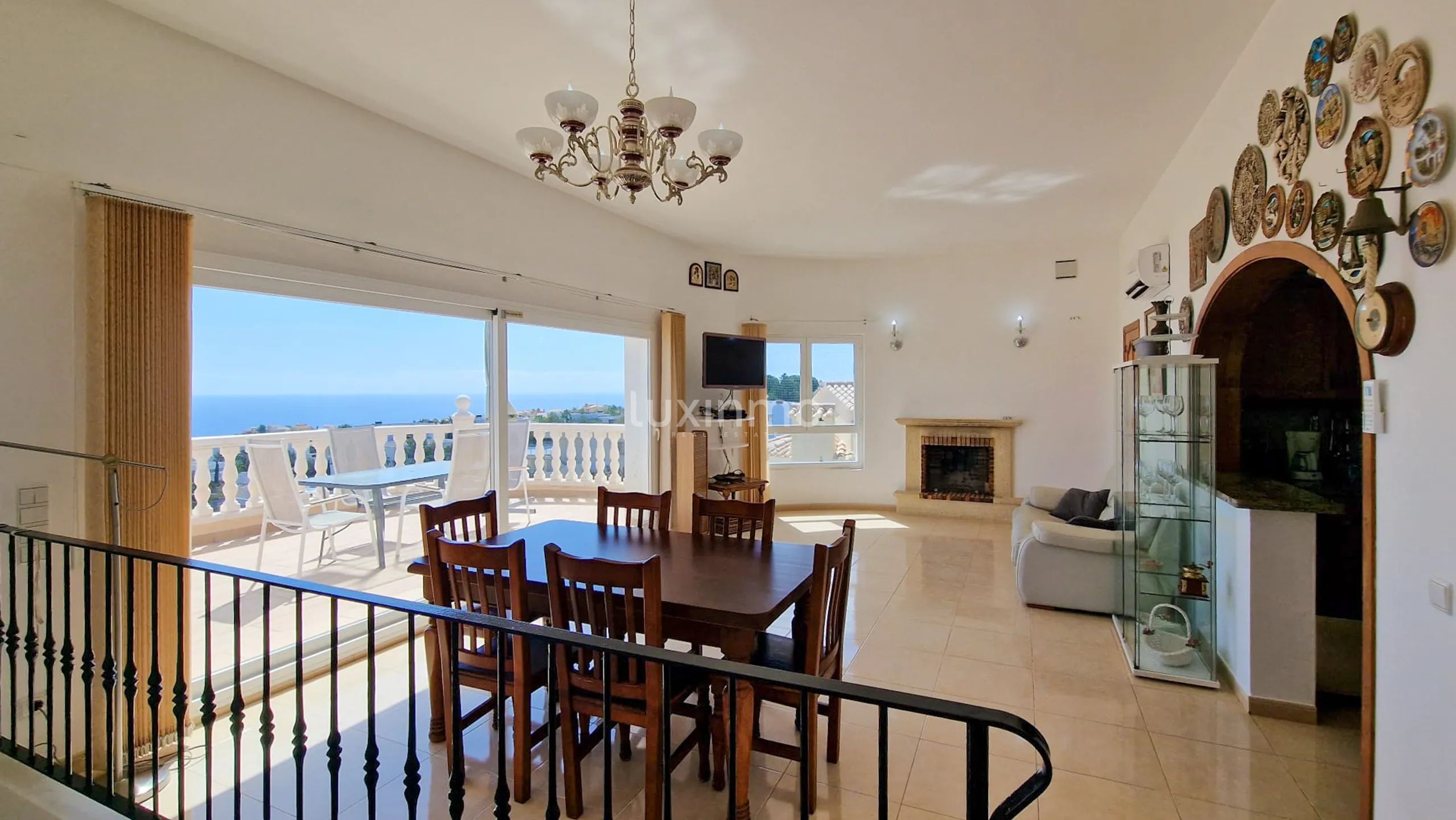 4-Bedroom villa with sea & mountain views in Poble Nou de Benitatxell — photo 5