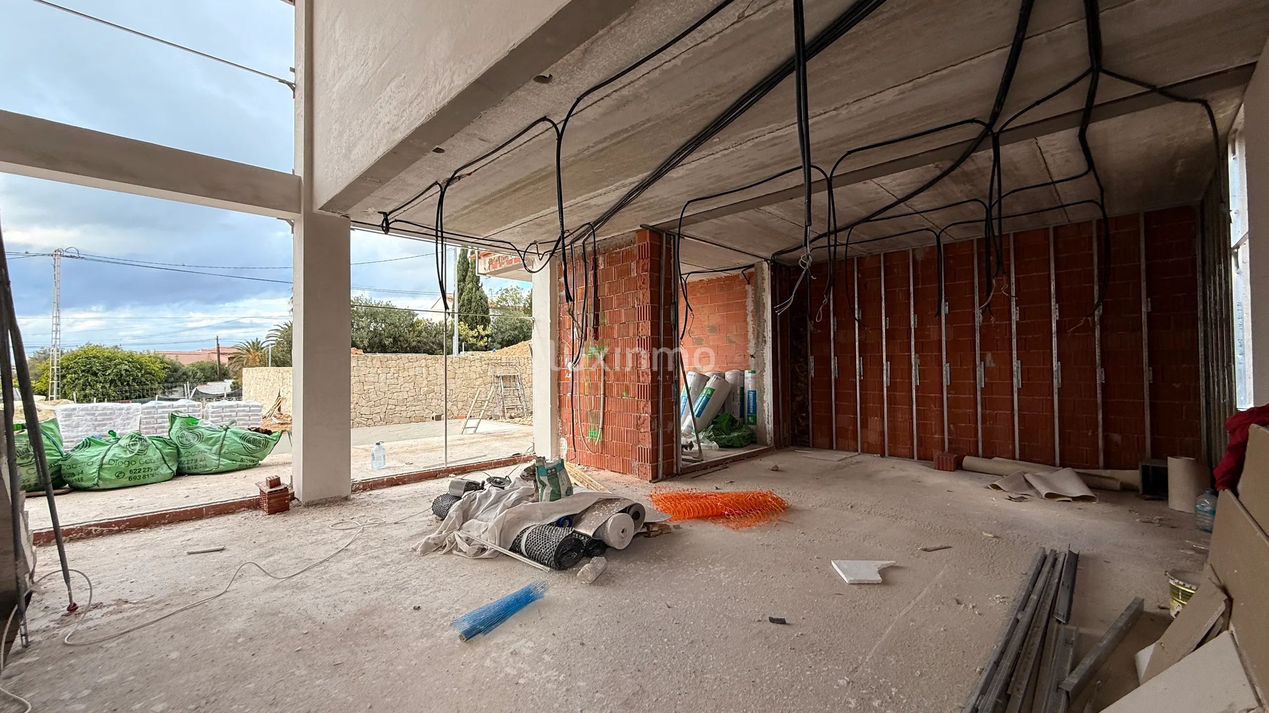 Modern Villa in Carrio — photo 5